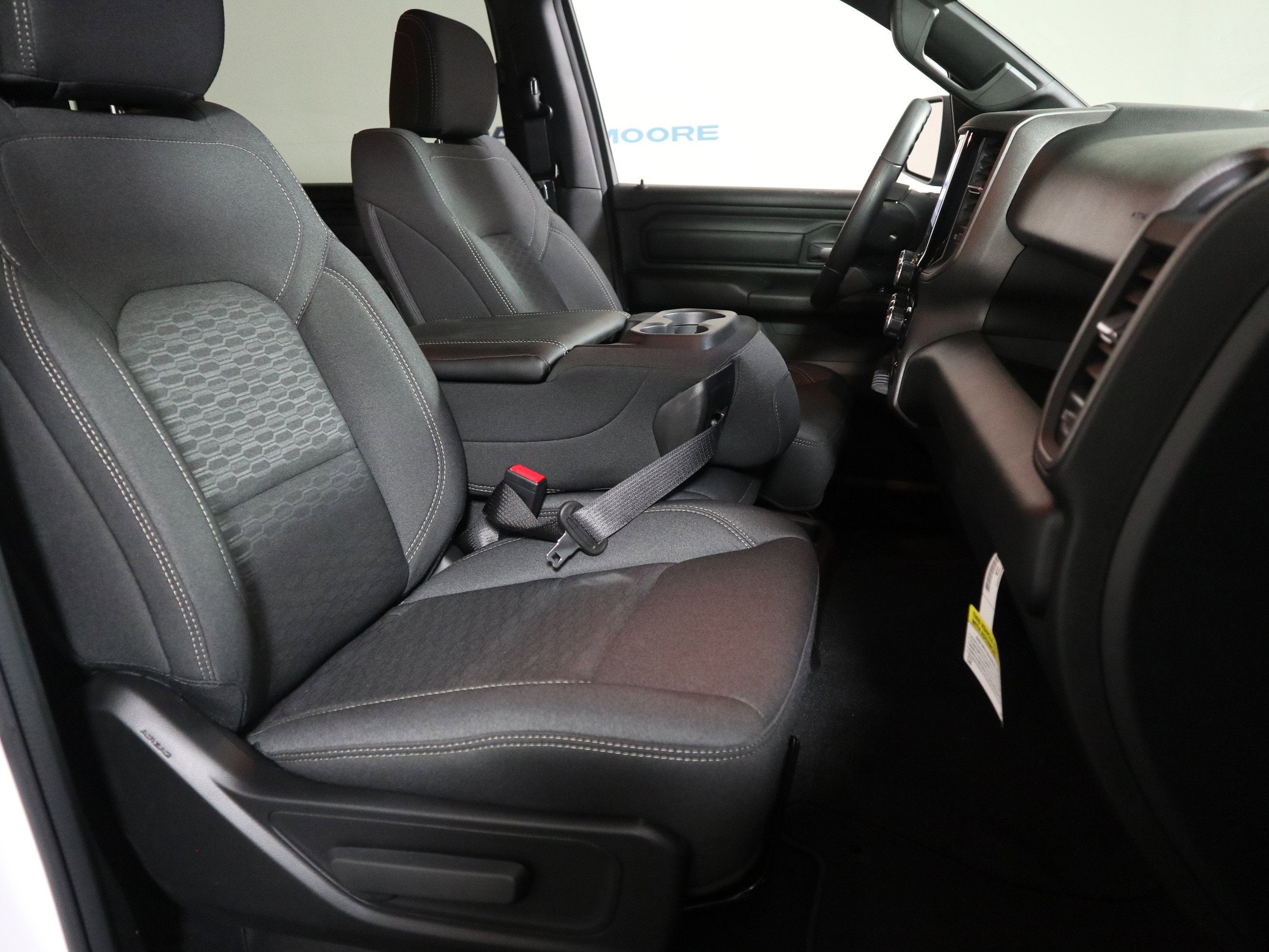 2026 RAM 1500 Tradesman Crew Cab 4x4