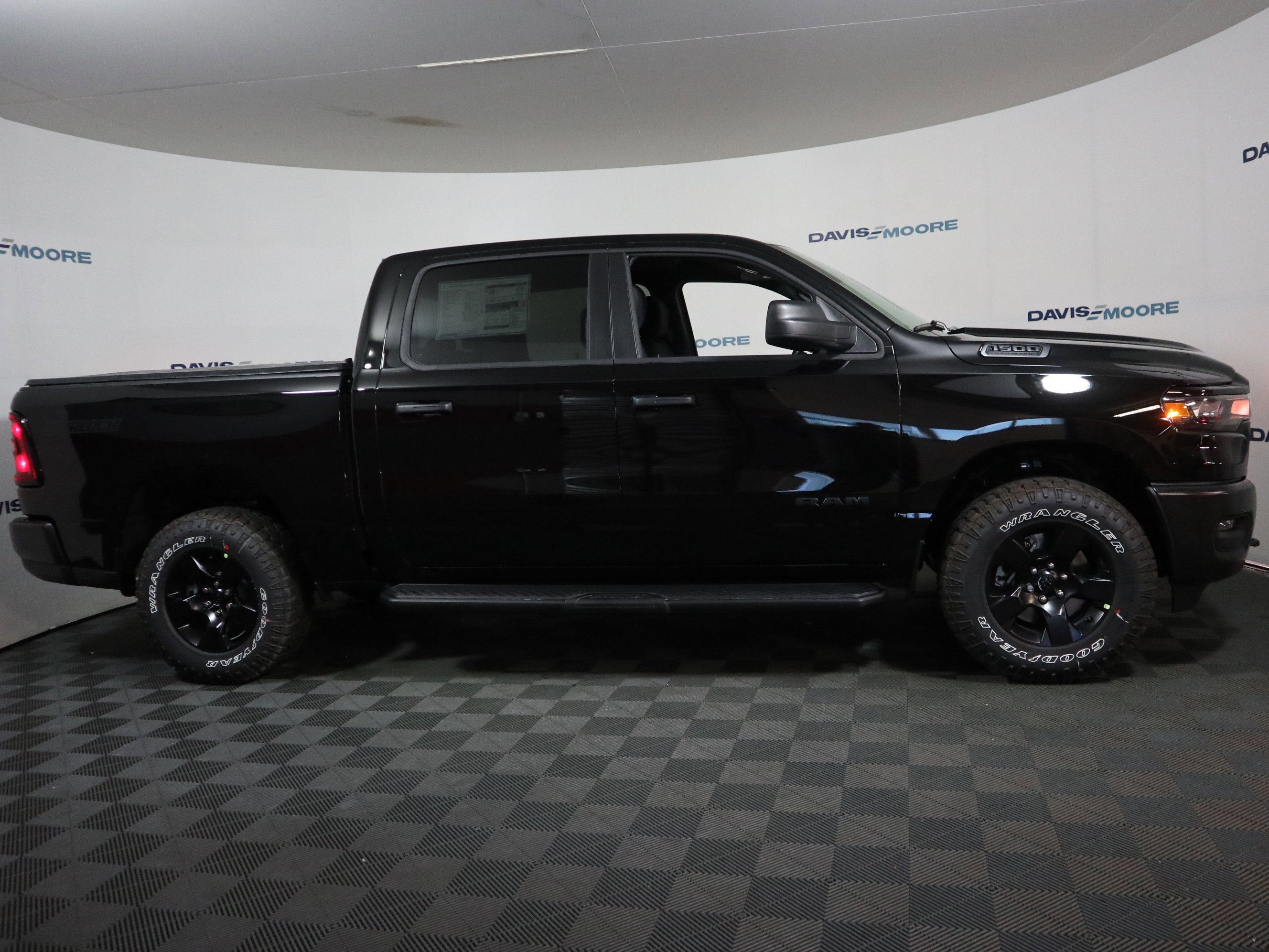 2026 RAM 1500 Warlock Crew Cab 4x4