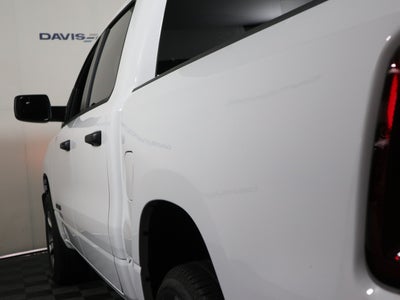 2026 RAM 1500 Express Crew Cab 4x4