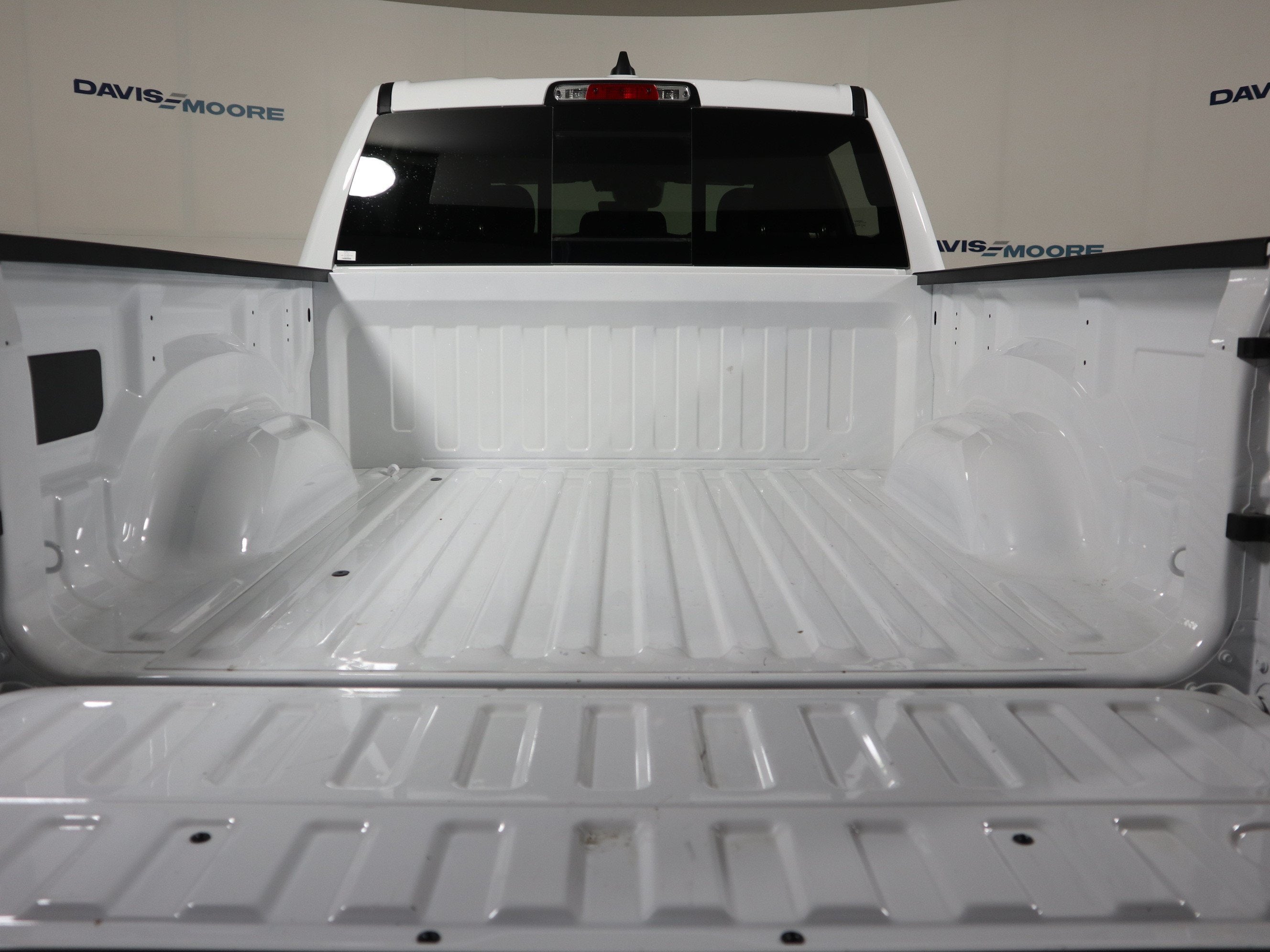 2026 RAM 1500 Express Crew Cab 4x4