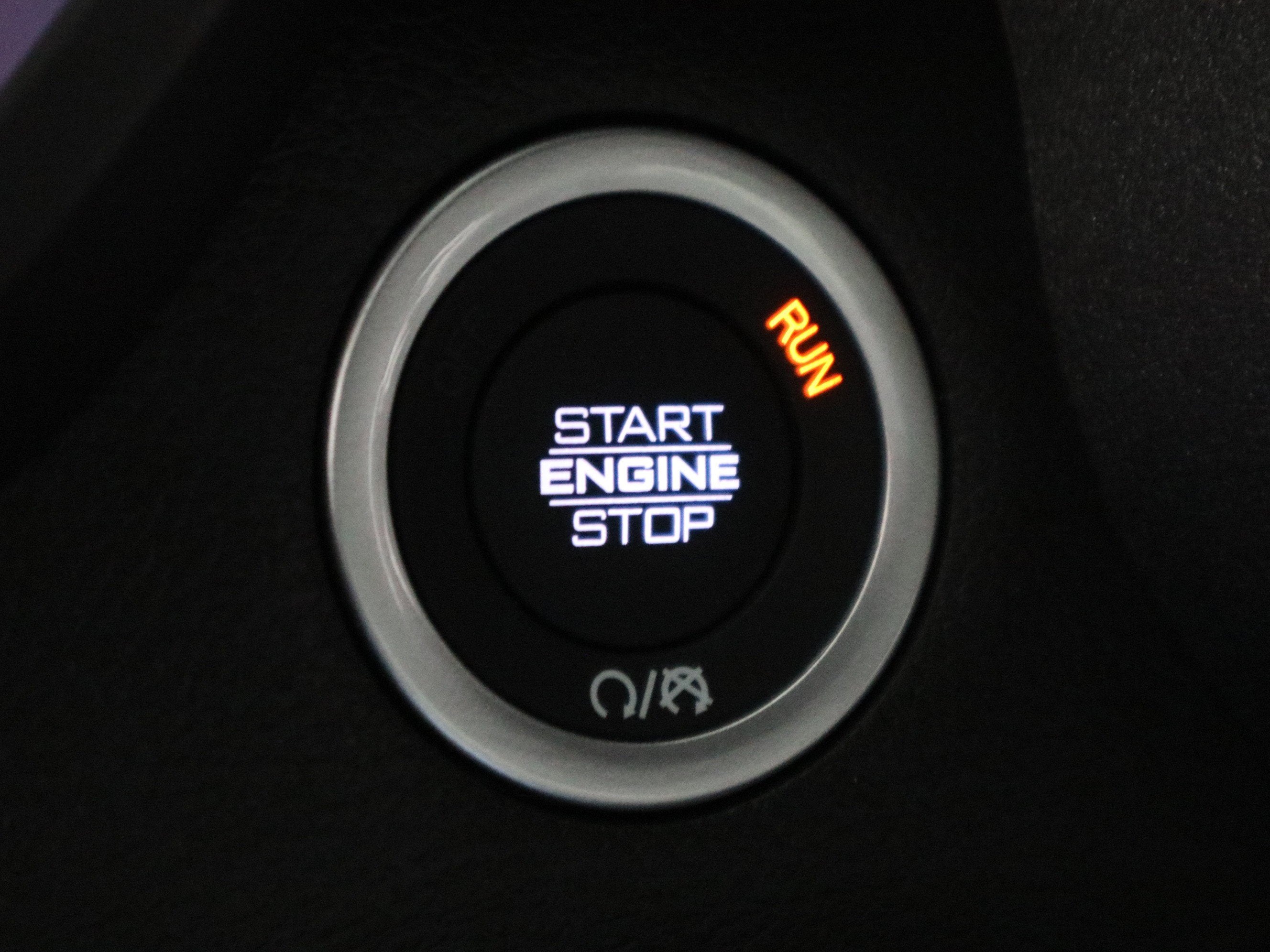 2026 RAM 1500 Express Crew Cab 4x4