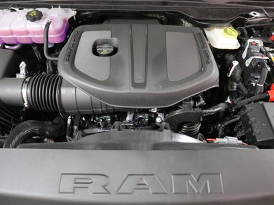 2026 RAM 1500 Express Crew Cab 4x4