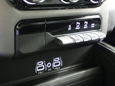 2026 RAM 1500 Express Crew Cab 4x4