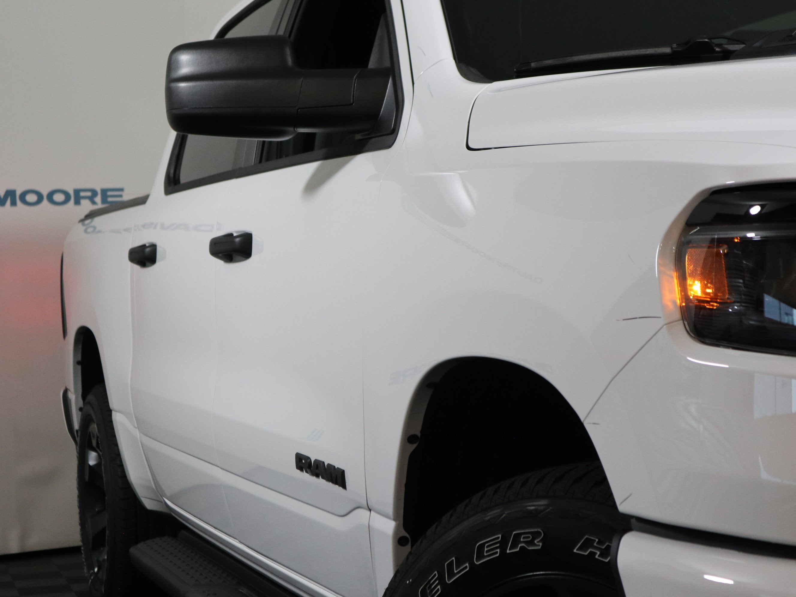 2026 RAM 1500 Express Crew Cab 4x4