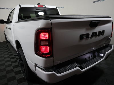2026 RAM 1500 Express Crew Cab 4x4