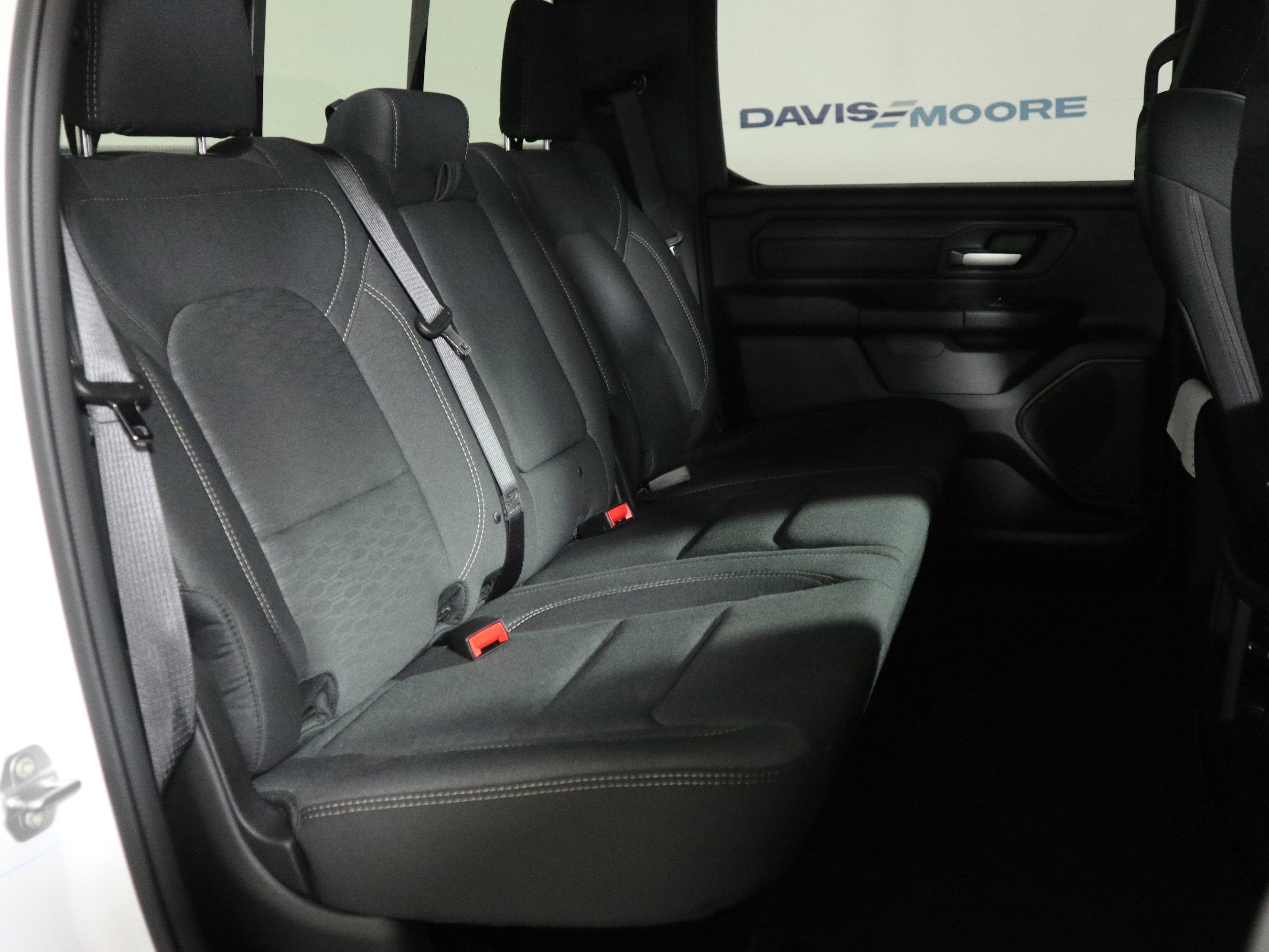 2026 RAM 1500 Tradesman Crew Cab 4x4