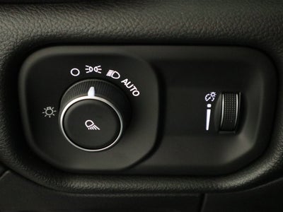 2026 RAM 1500 Tradesman Crew Cab 4x4