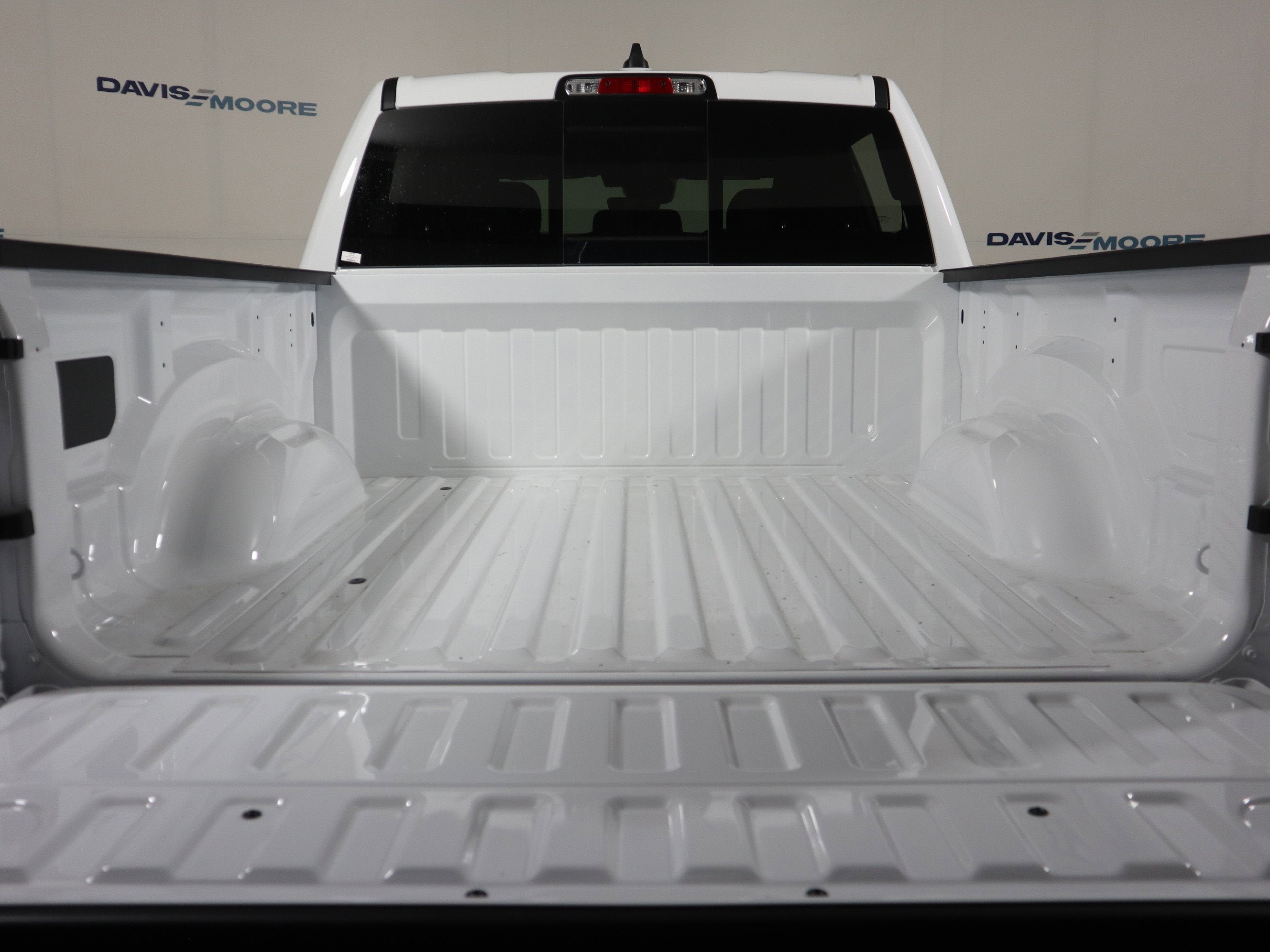 2026 RAM 1500 Tradesman Crew Cab 4x4
