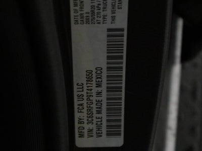2026 RAM 1500 Express Crew Cab 4x4