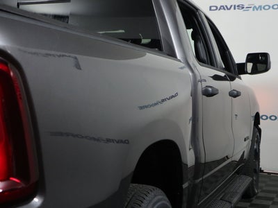 2026 RAM 1500 Express Crew Cab 4x4
