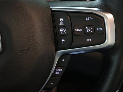 2026 RAM 1500 Express 4x4 Crew Cab
