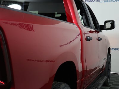 2026 RAM 1500 Express 4x4 Crew Cab