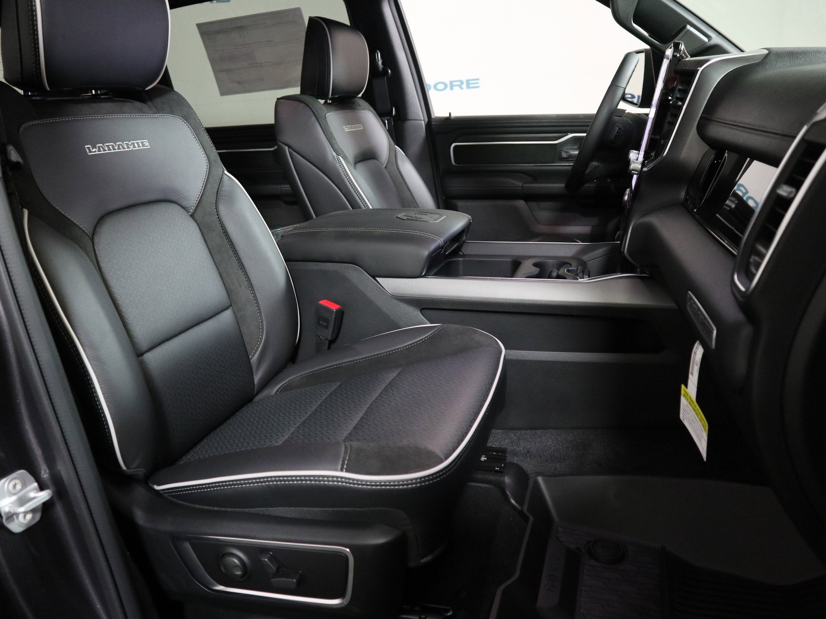 2026 RAM 1500 Laramie Crew Cab 4x4