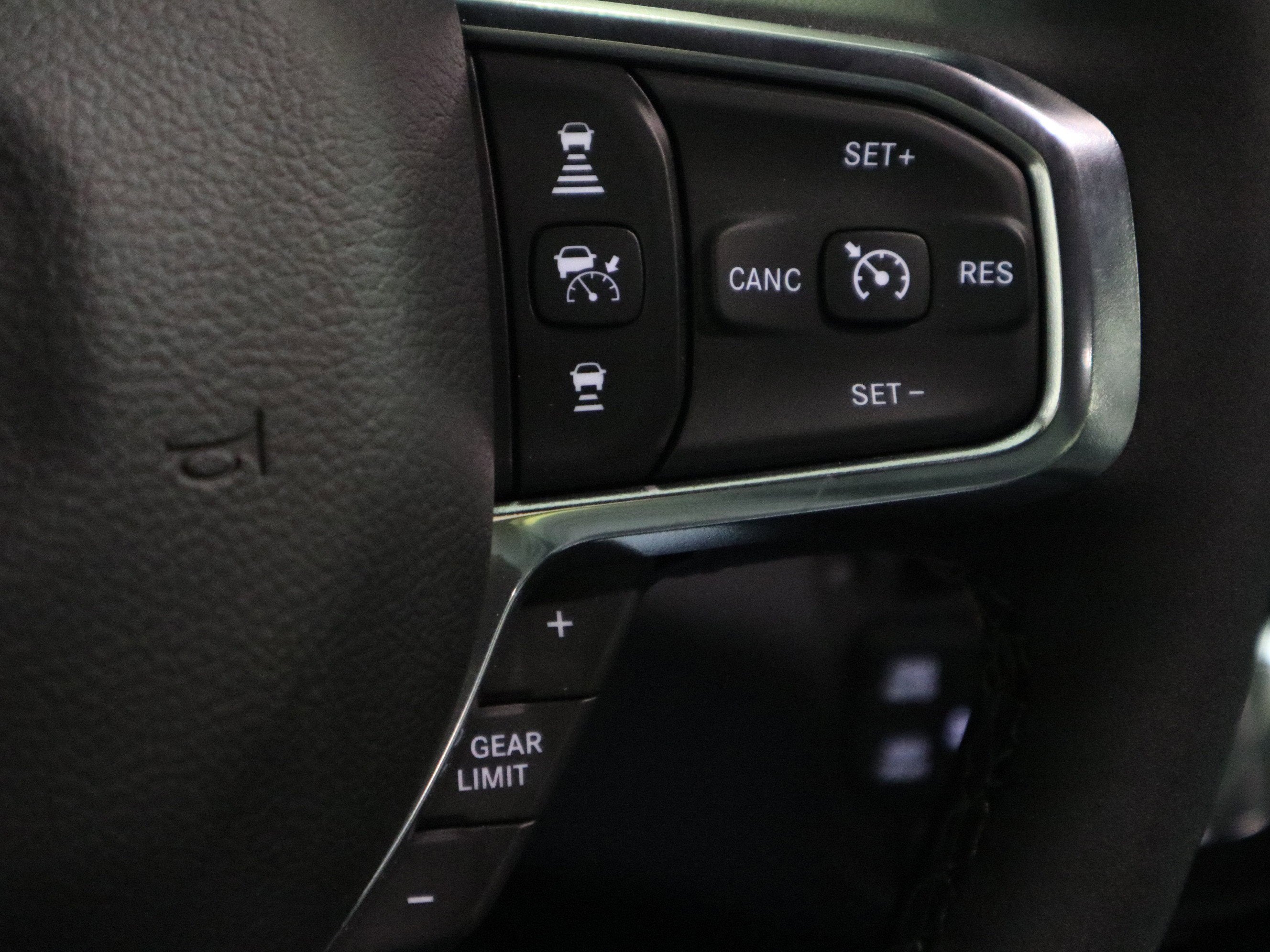 2026 RAM 1500 Laramie Crew Cab 4x4