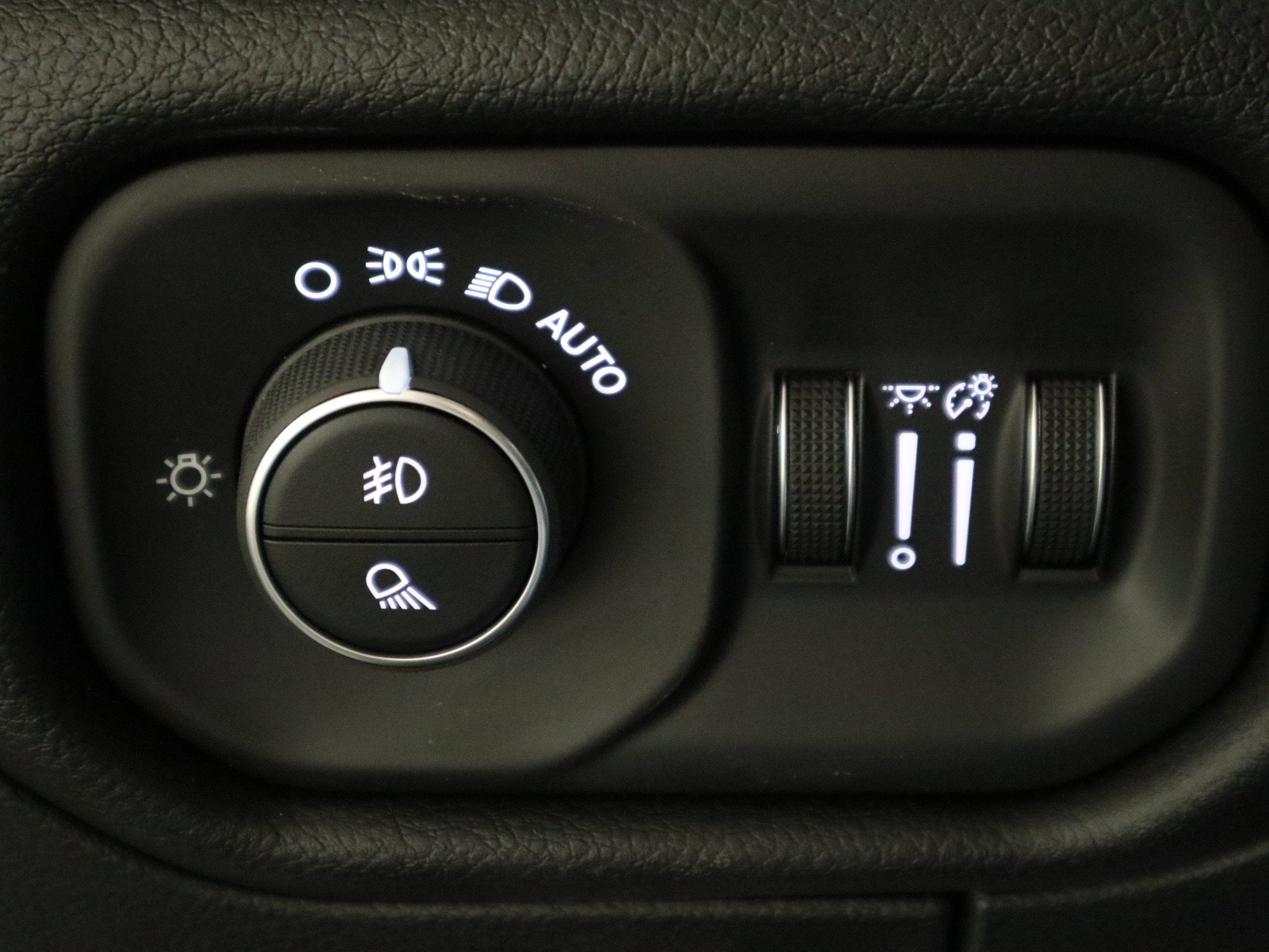 2026 RAM 1500 Laramie Crew Cab 4x4