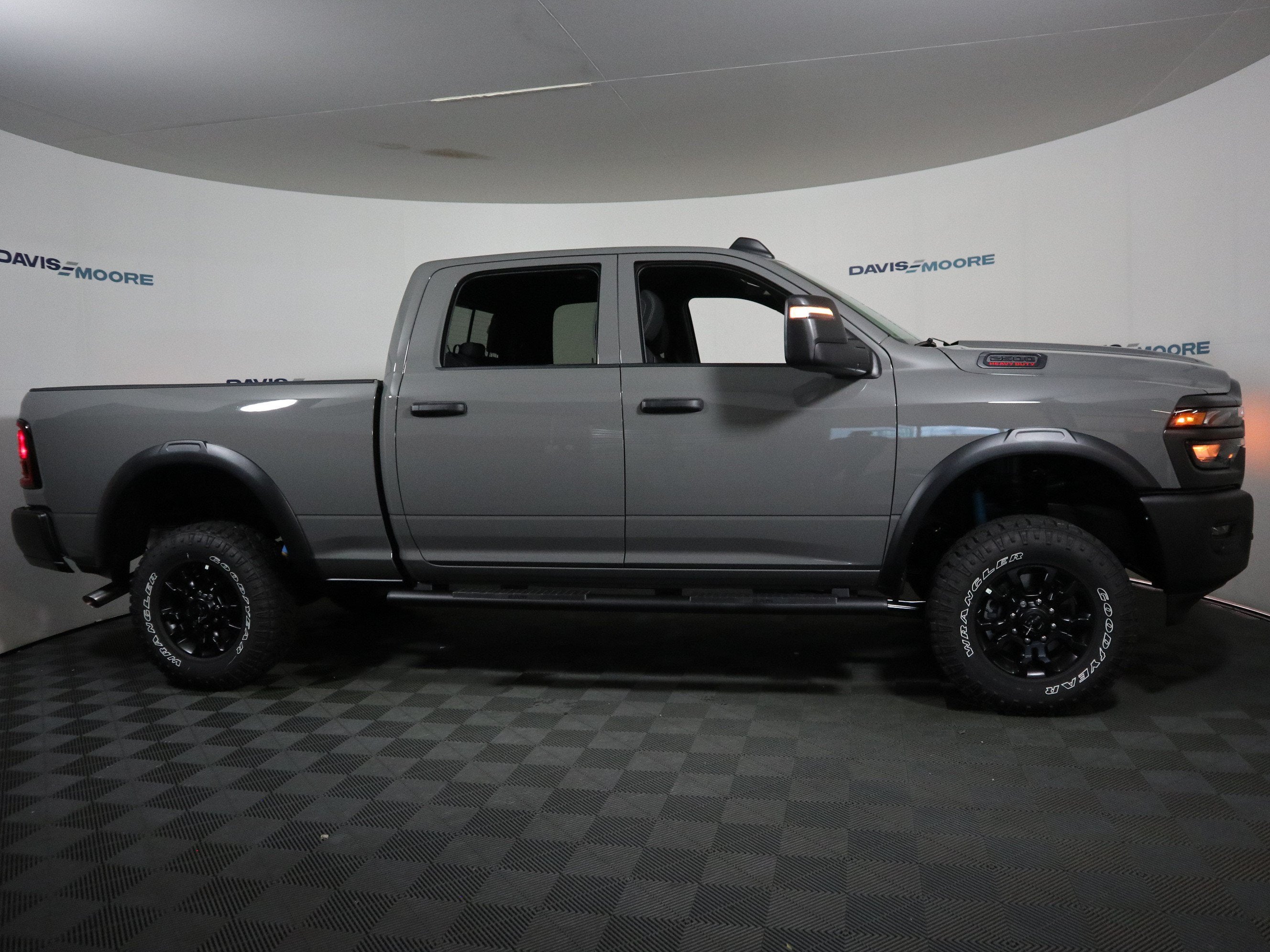 2026 RAM 2500 Tradesman Crew Cab 4x4