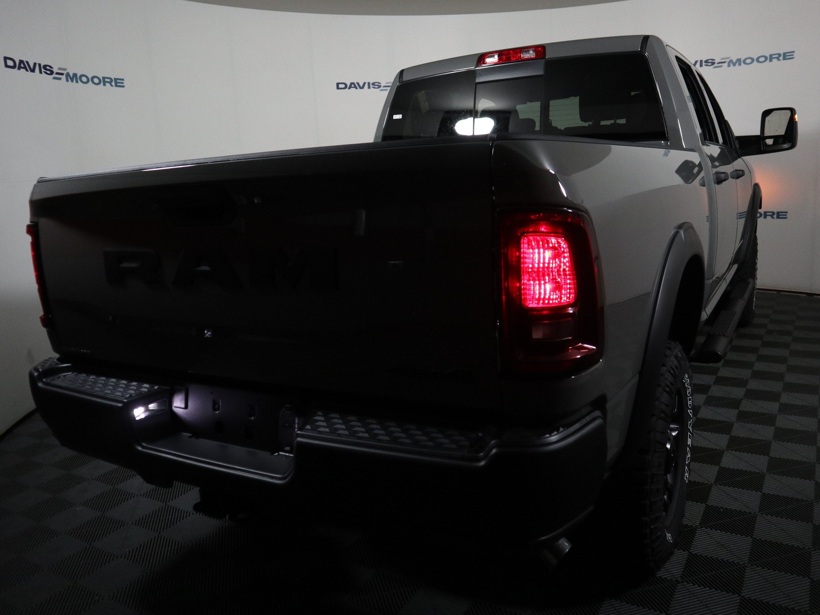 2026 RAM 2500 Tradesman Crew Cab 4x4