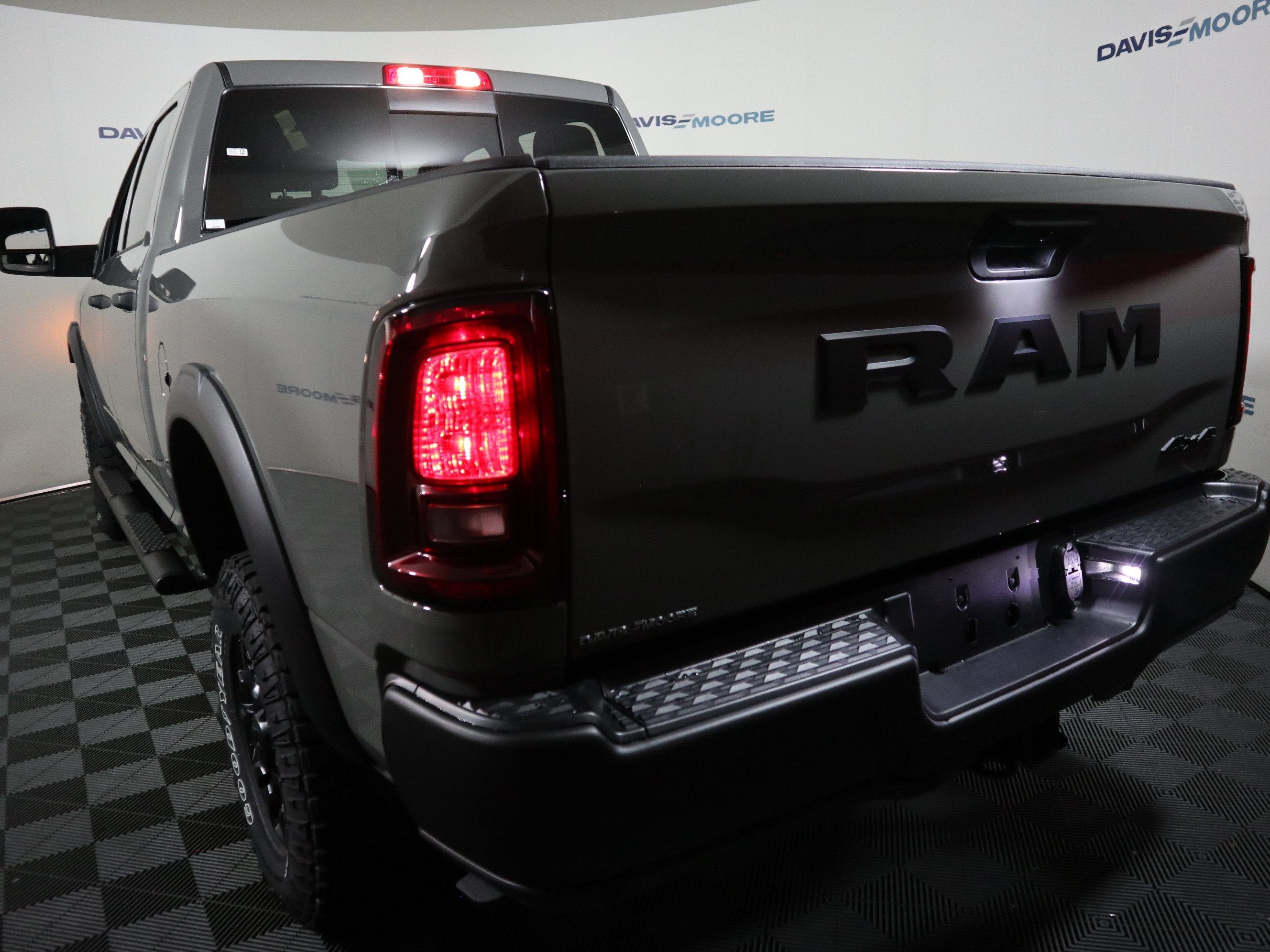 2026 RAM 2500 Tradesman Crew Cab 4x4
