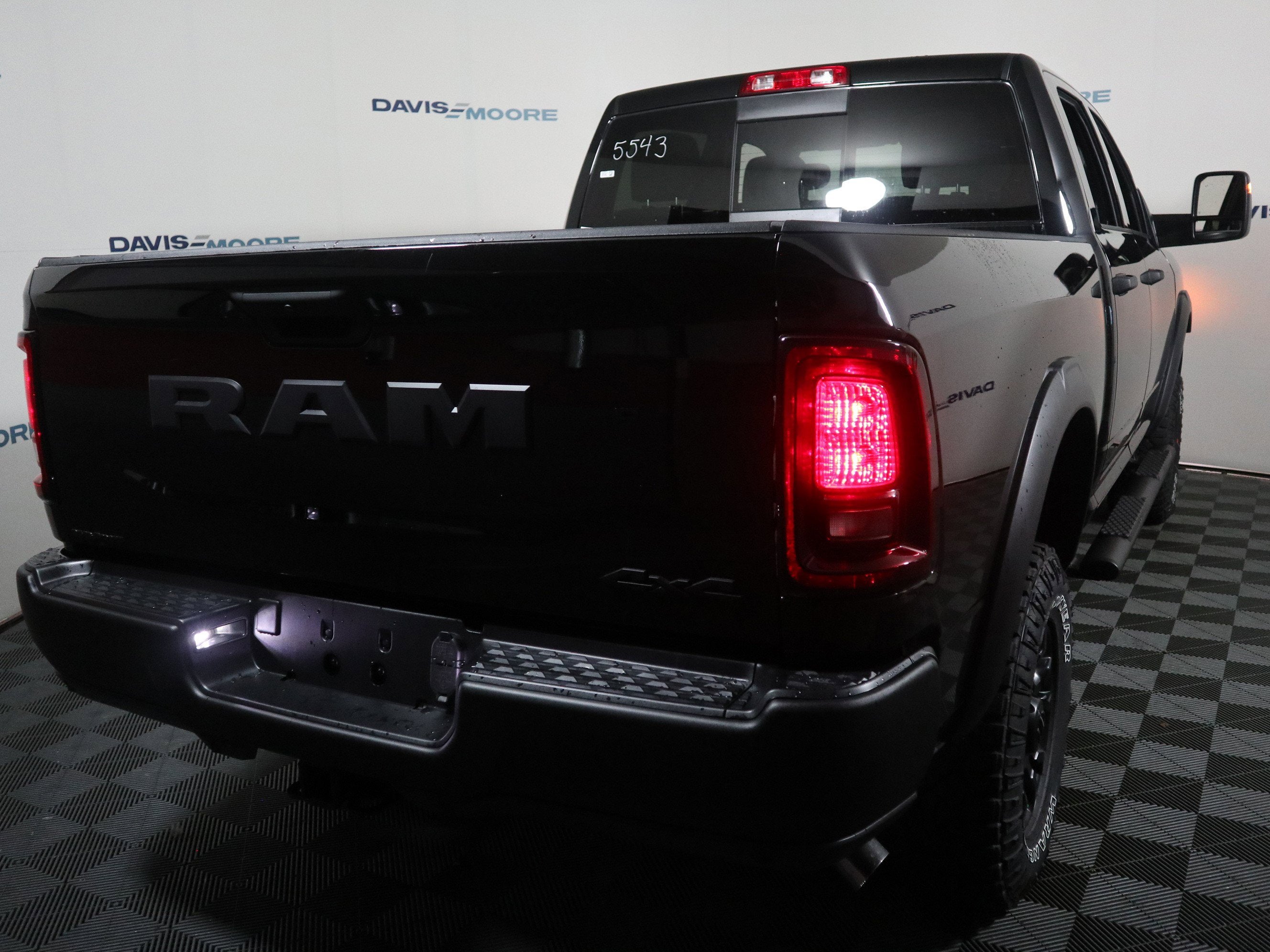 2026 RAM 2500 Tradesman Crew Cab 4x4