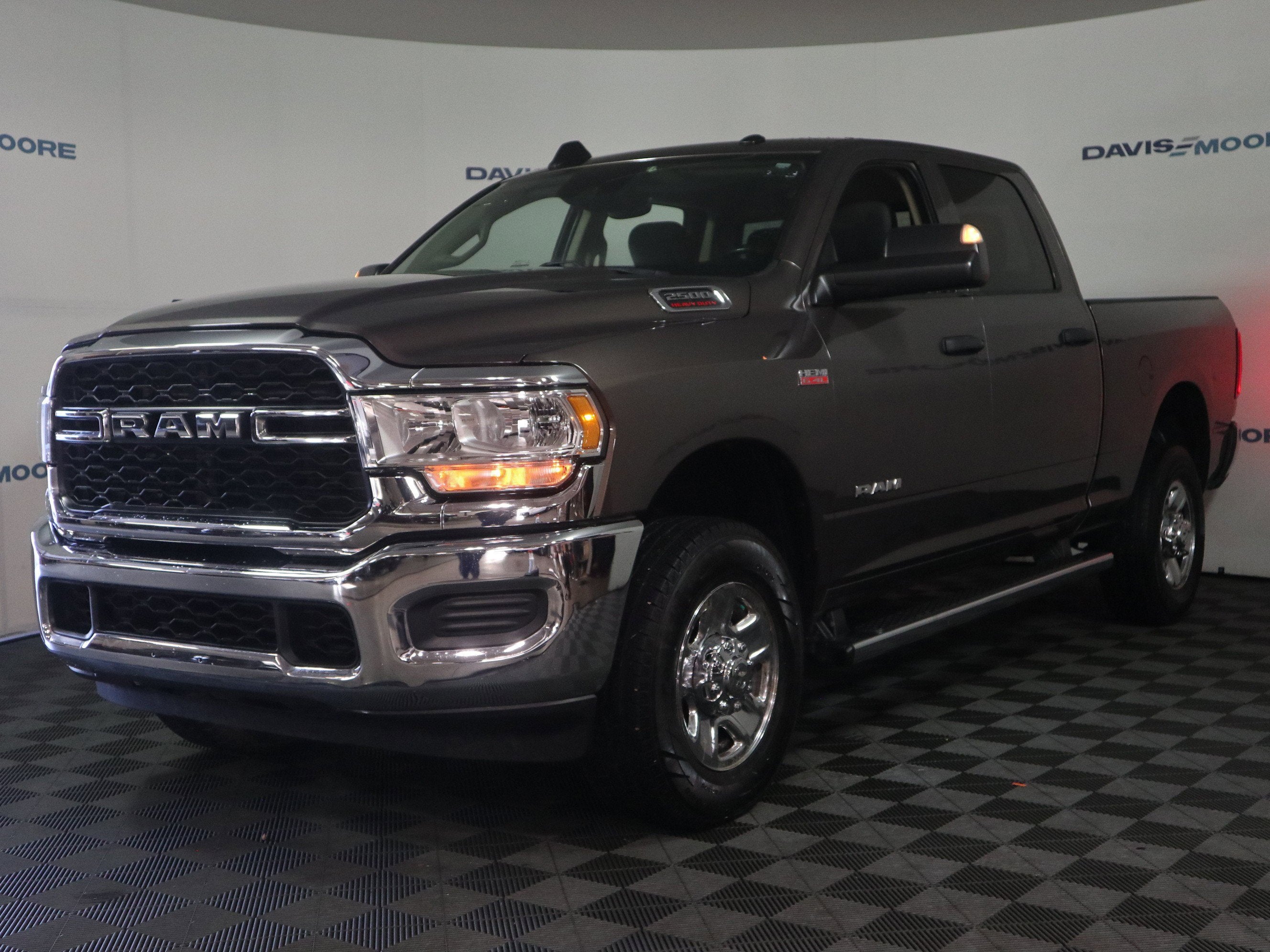 2020 RAM 2500 Tradesman Crew Cab 4x4