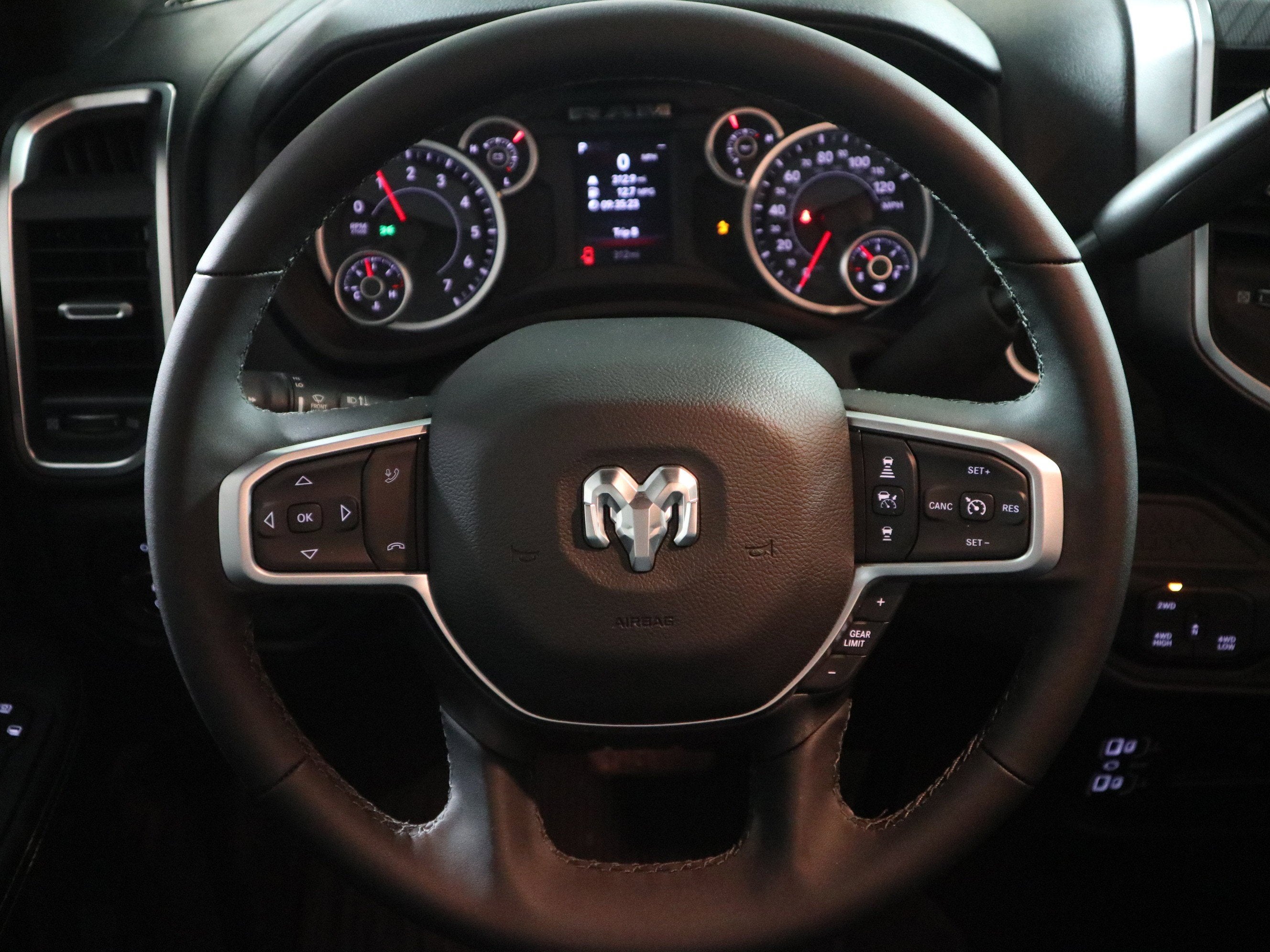 2026 RAM 2500 Big Horn Crew Cab 4x4