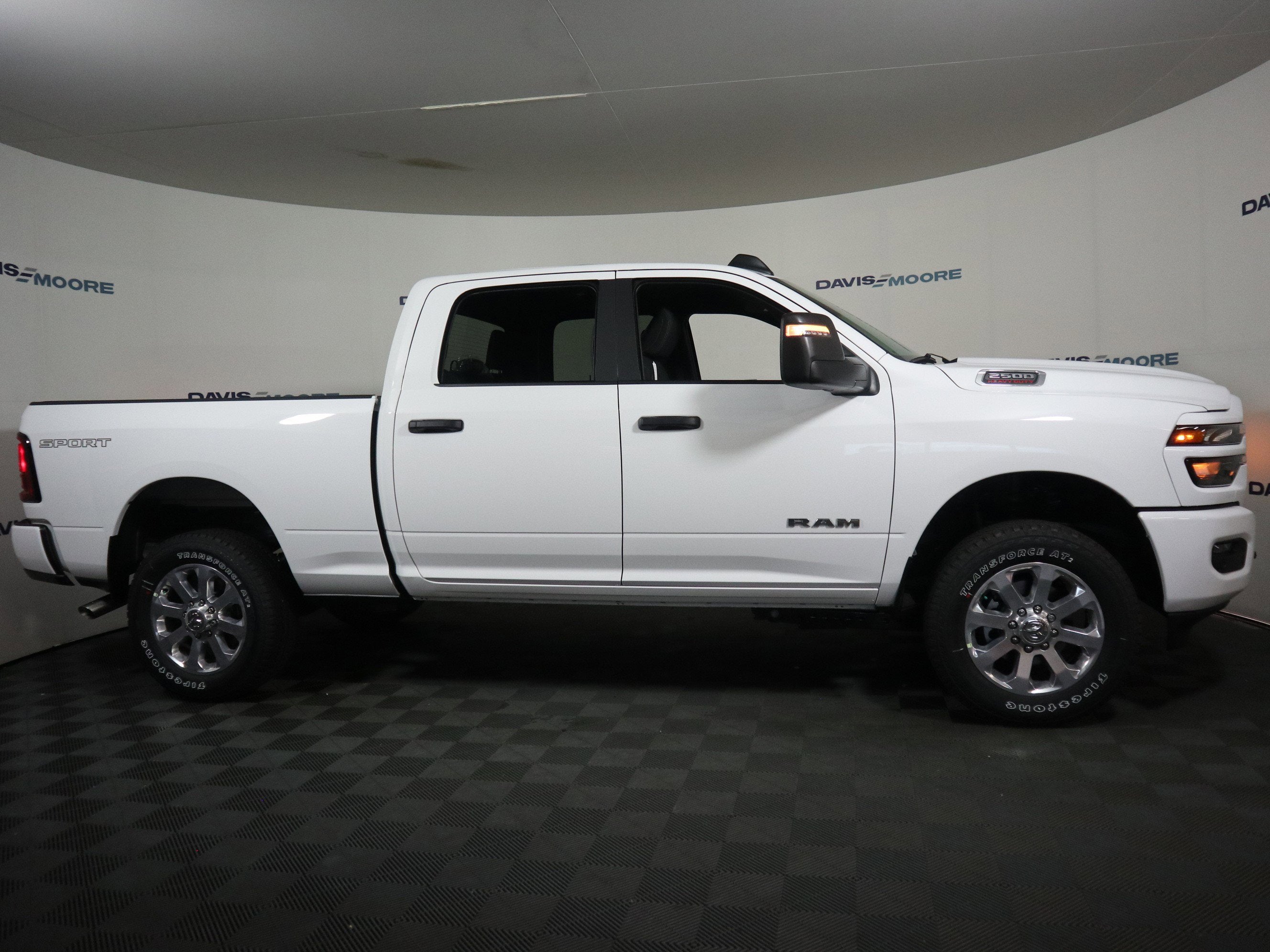 2026 RAM 2500 Big Horn Crew Cab 4x4