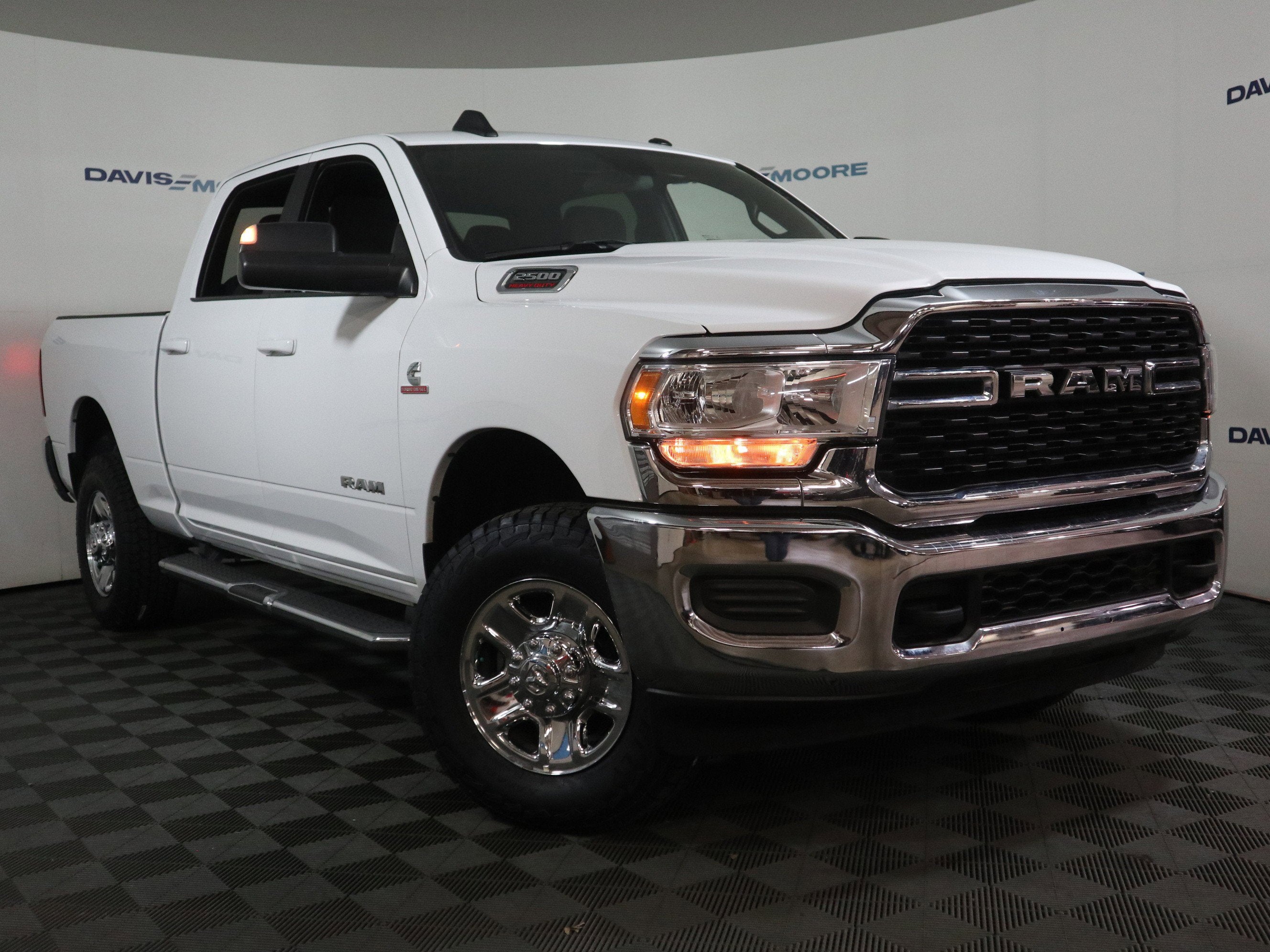 2022 RAM 2500 Big Horn Crew Cab 4x4