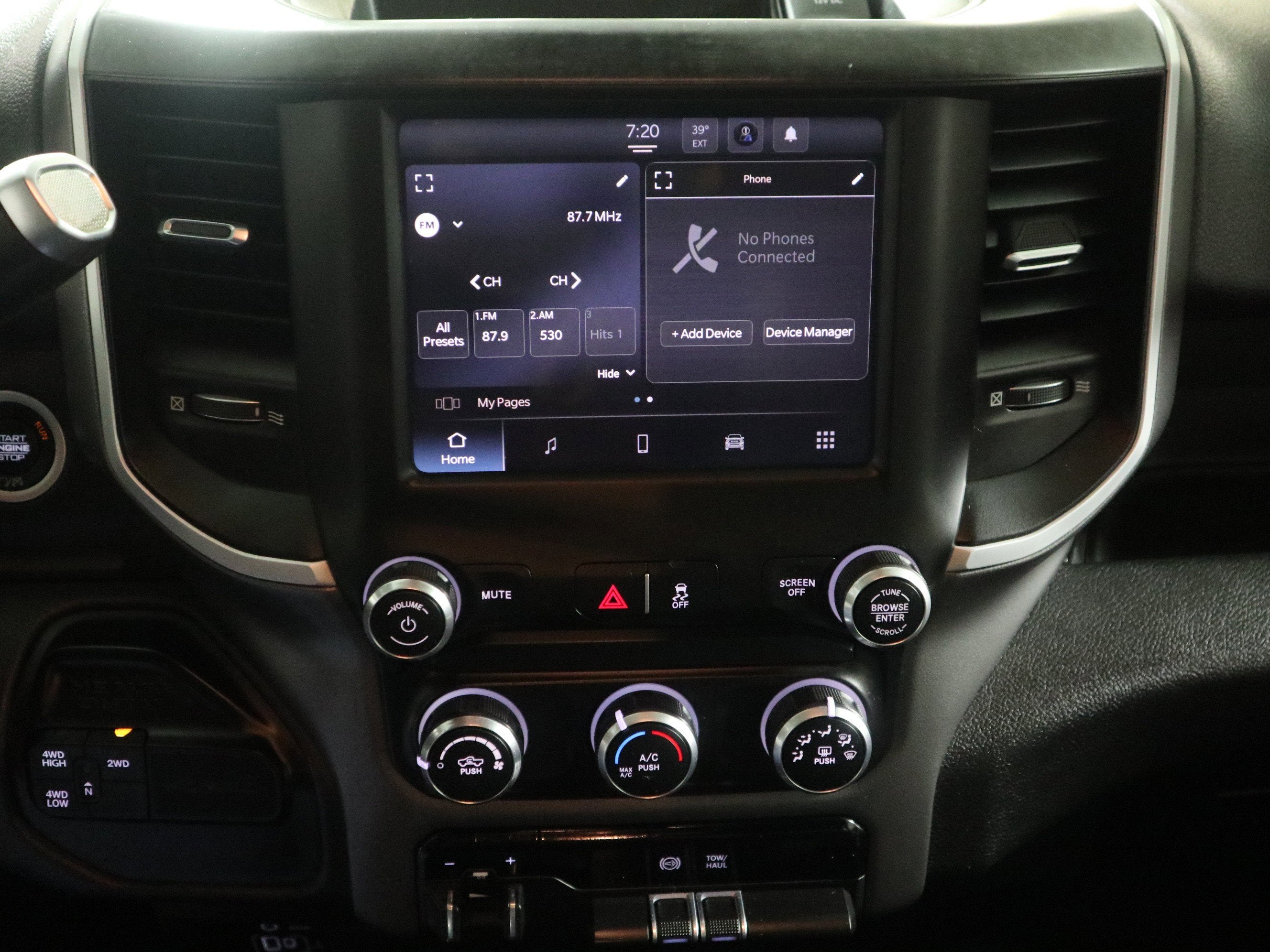 2022 RAM 2500 Big Horn Crew Cab 4x4