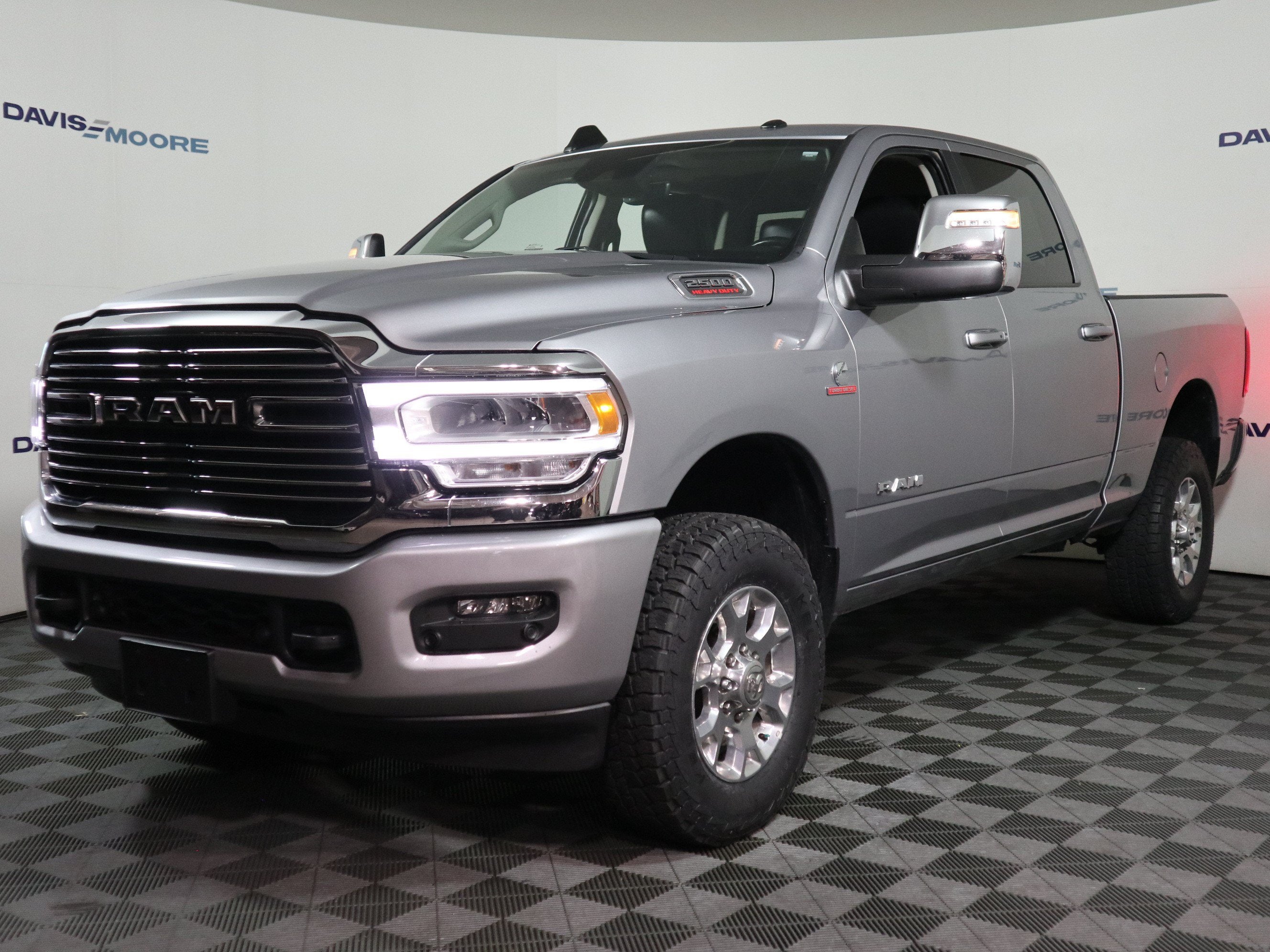 2024 RAM 2500 Laramie 4x4 Crew Cab