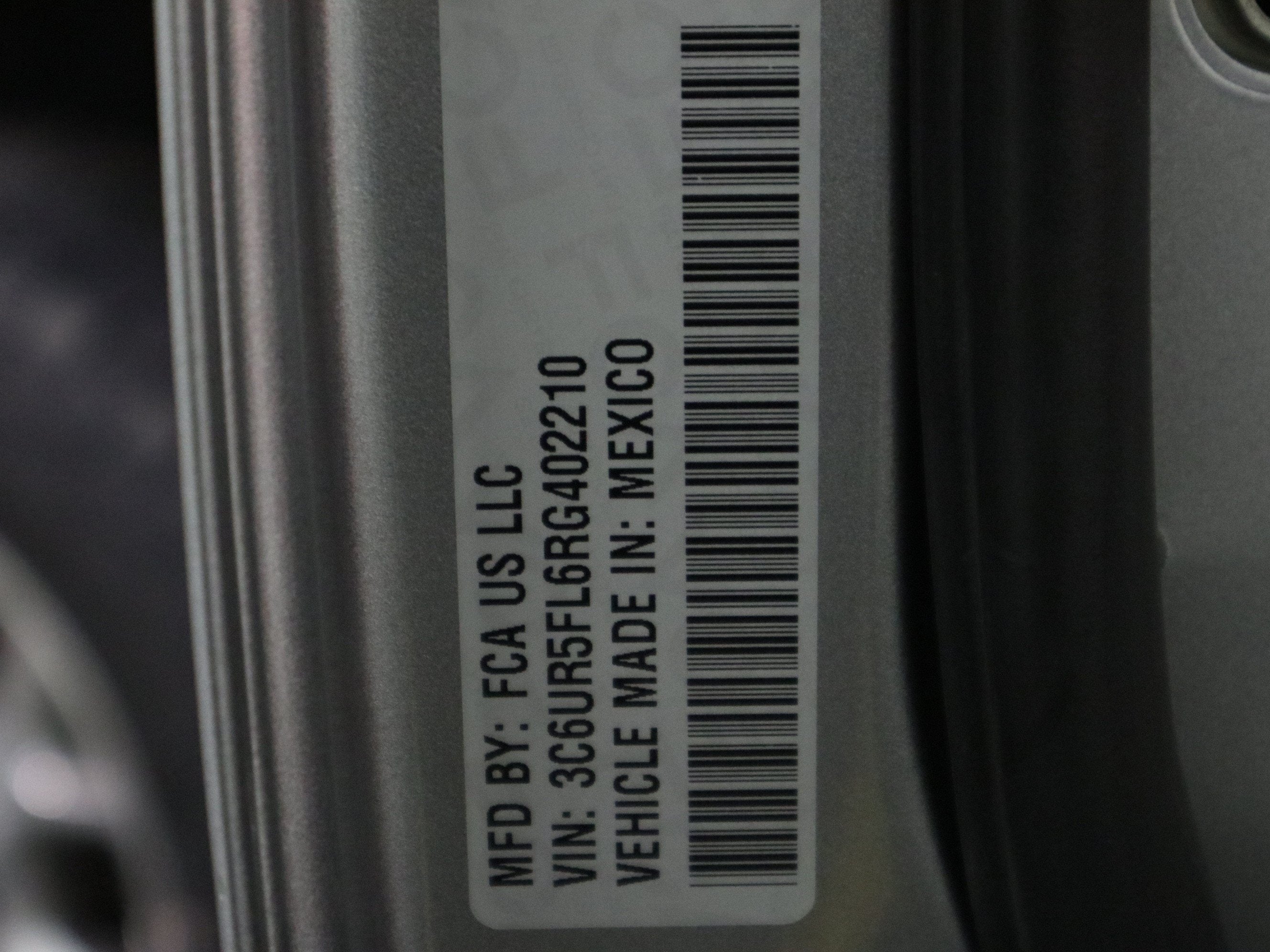 2024 RAM 2500 Laramie 4x4 Crew Cab
