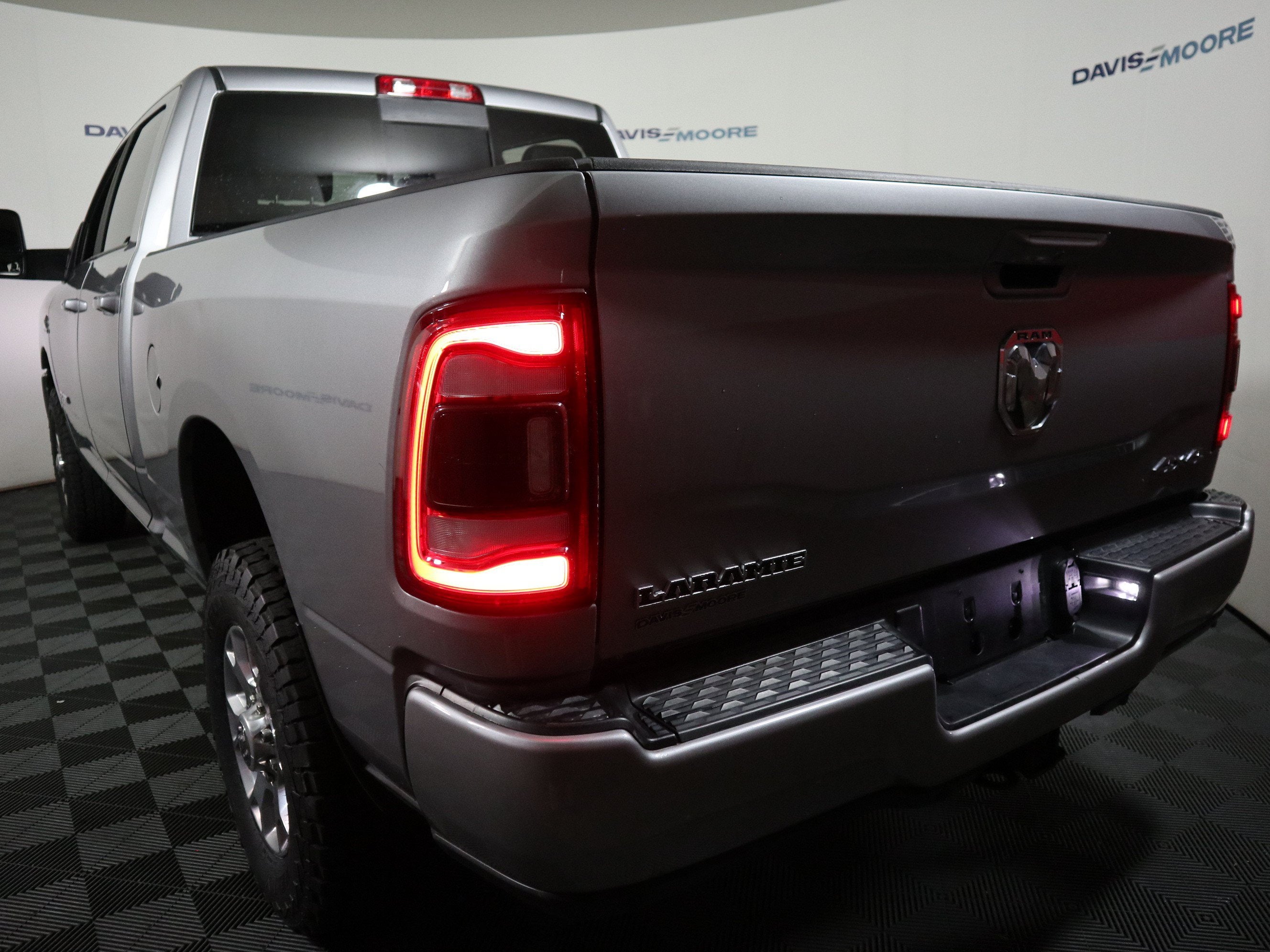 2024 RAM 2500 Laramie 4x4 Crew Cab