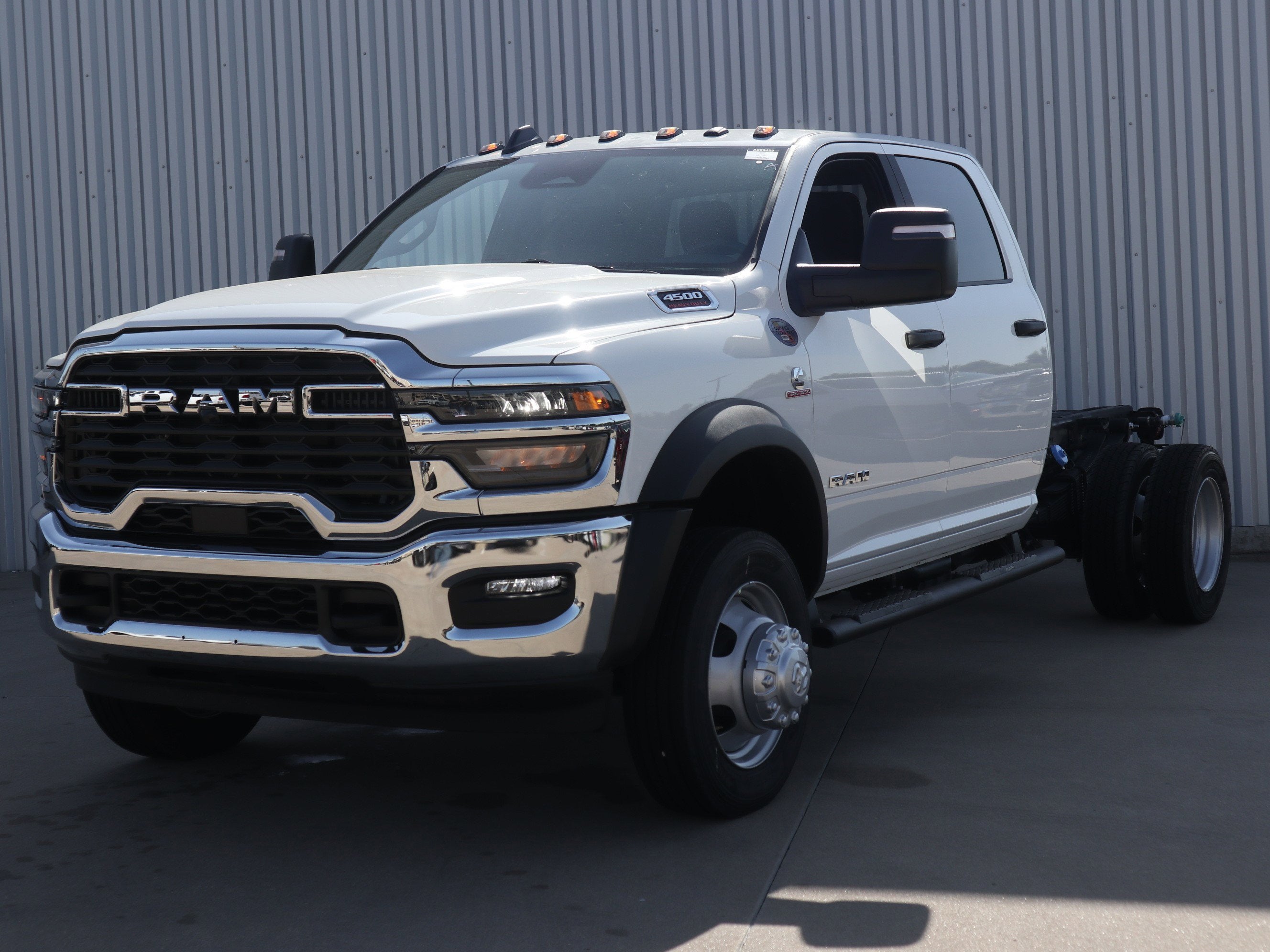 2026 RAM 4500 Chassis Cab Big Horn Crew Cab 4x4