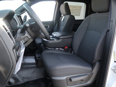 2026 RAM 4500 Chassis Cab Big Horn Crew Cab 4x4