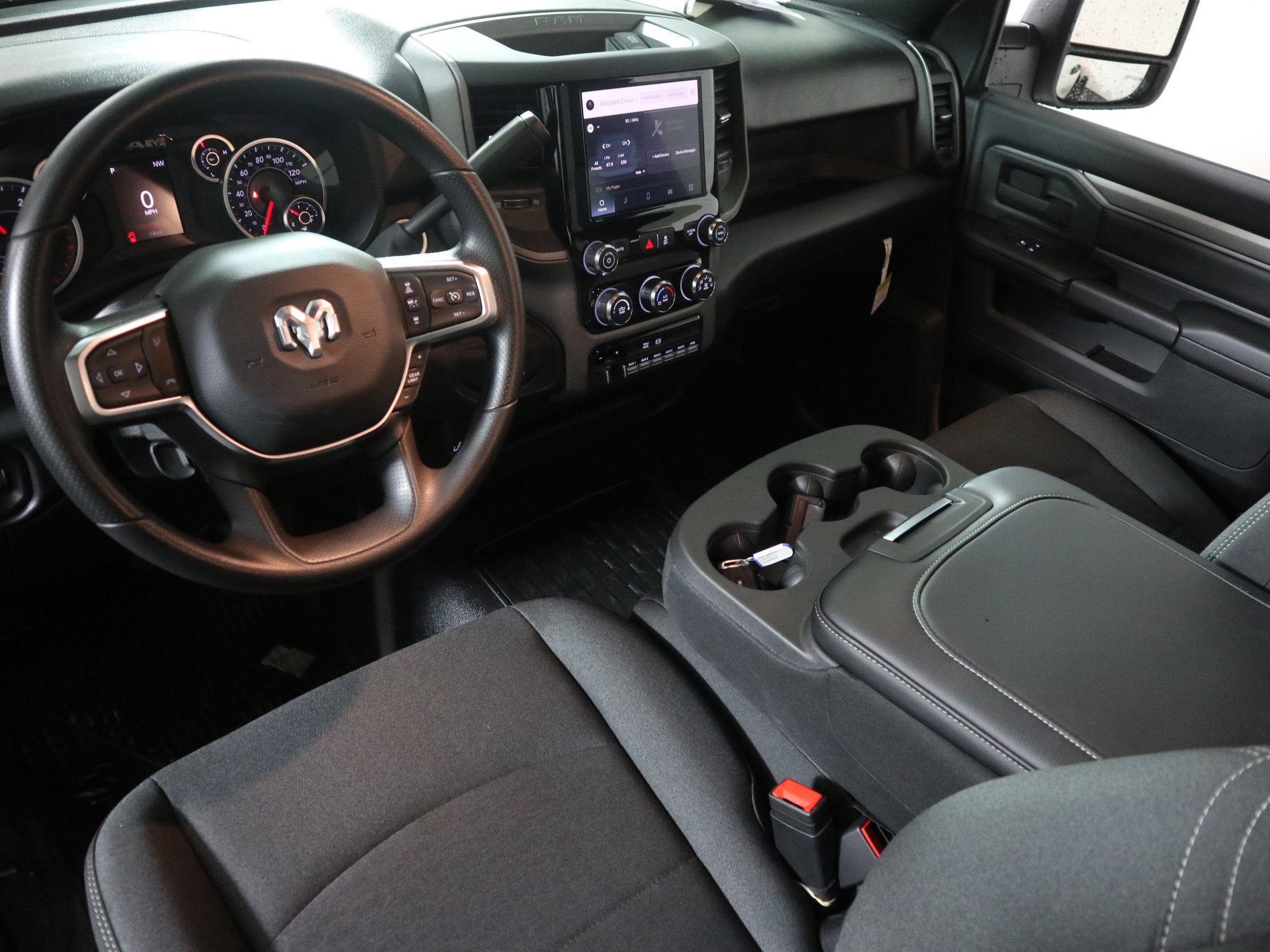 2026 RAM 5500 Chassis Cab Tradesman Reg Cab 4x4