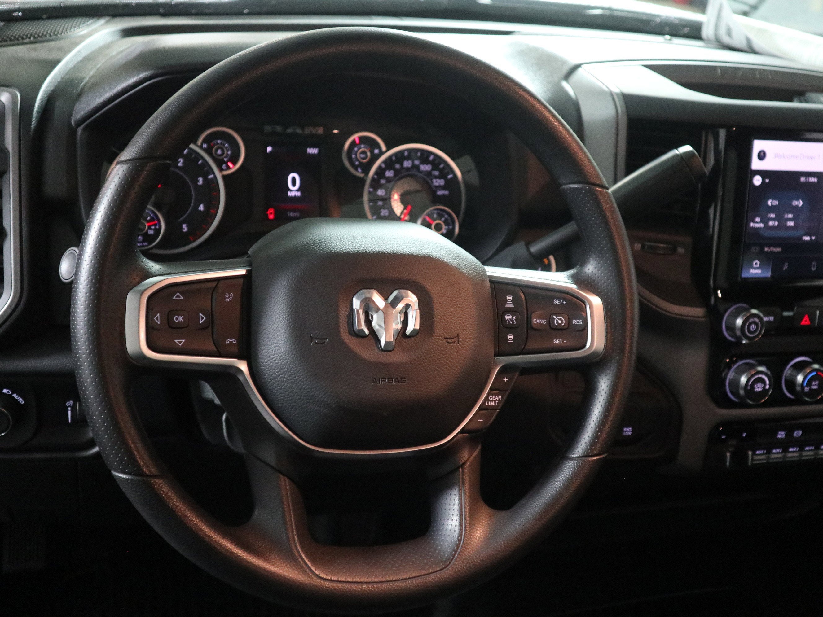 2026 RAM 5500 Chassis Cab Tradesman Reg Cab 4x4