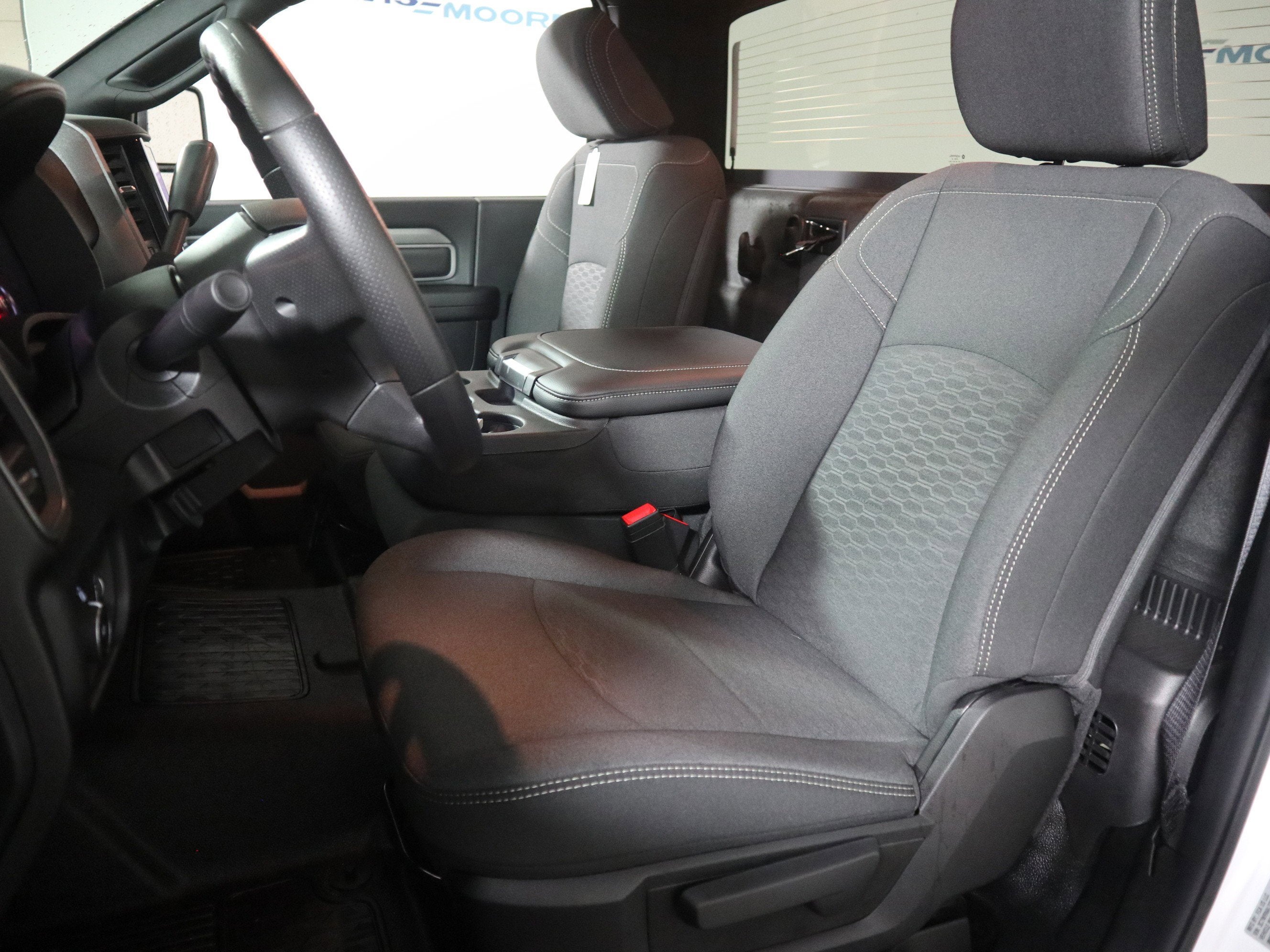 2026 RAM 5500 Chassis Cab Tradesman Reg Cab 4x4