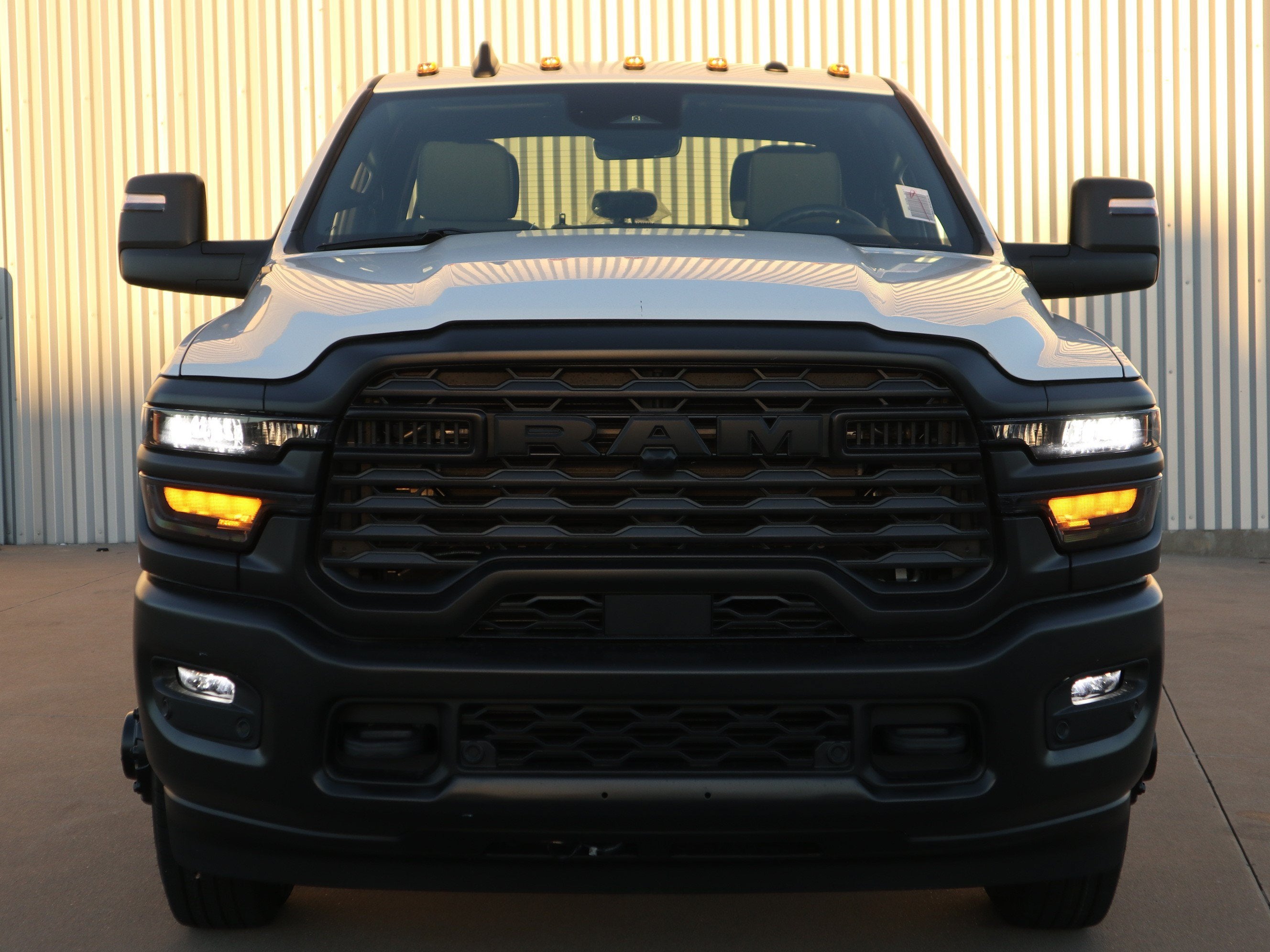 2027 RAM 3500 Chassis Cab Tradesman Crew Cab