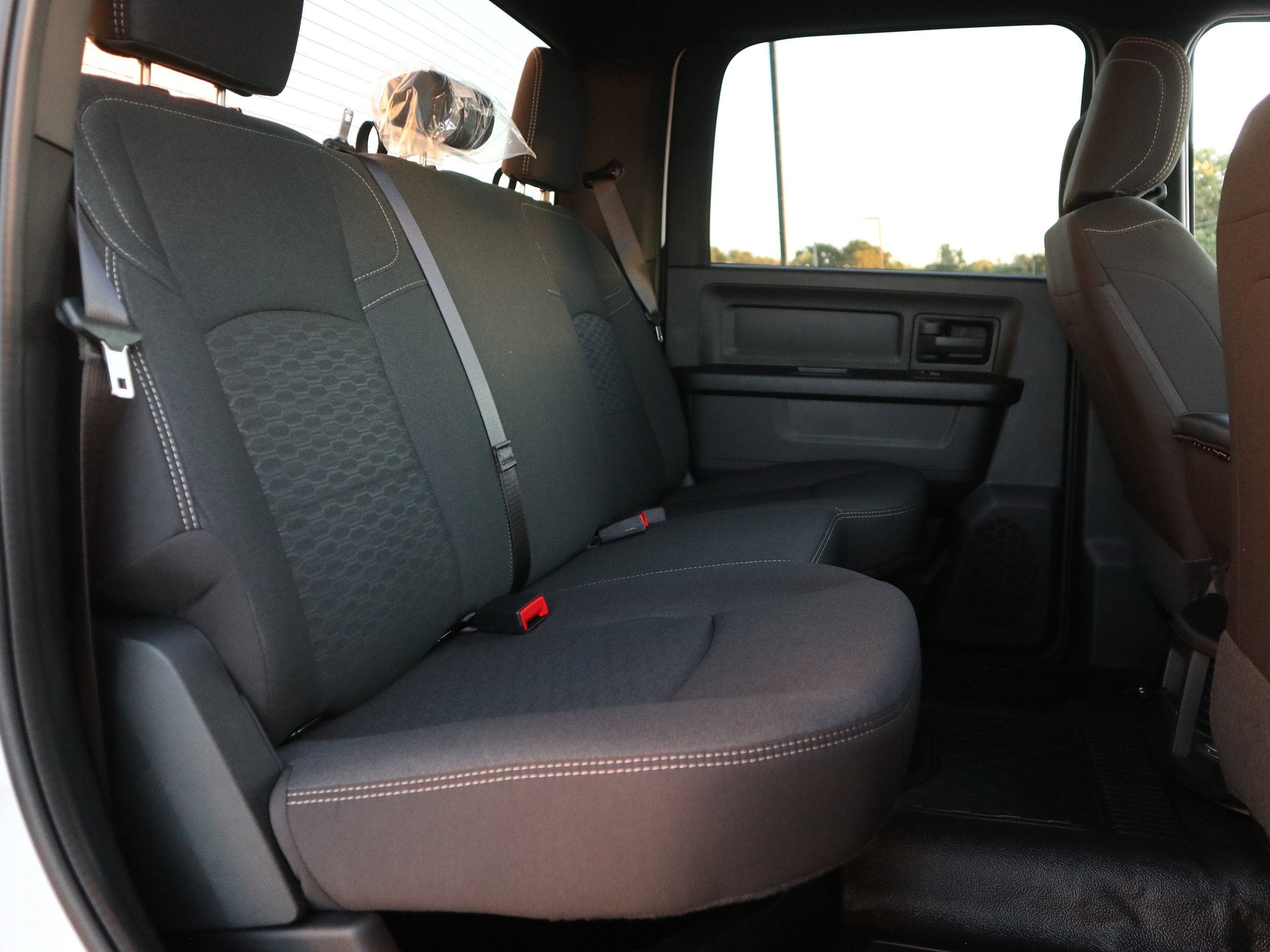 2027 RAM 3500 Chassis Cab Tradesman Crew Cab