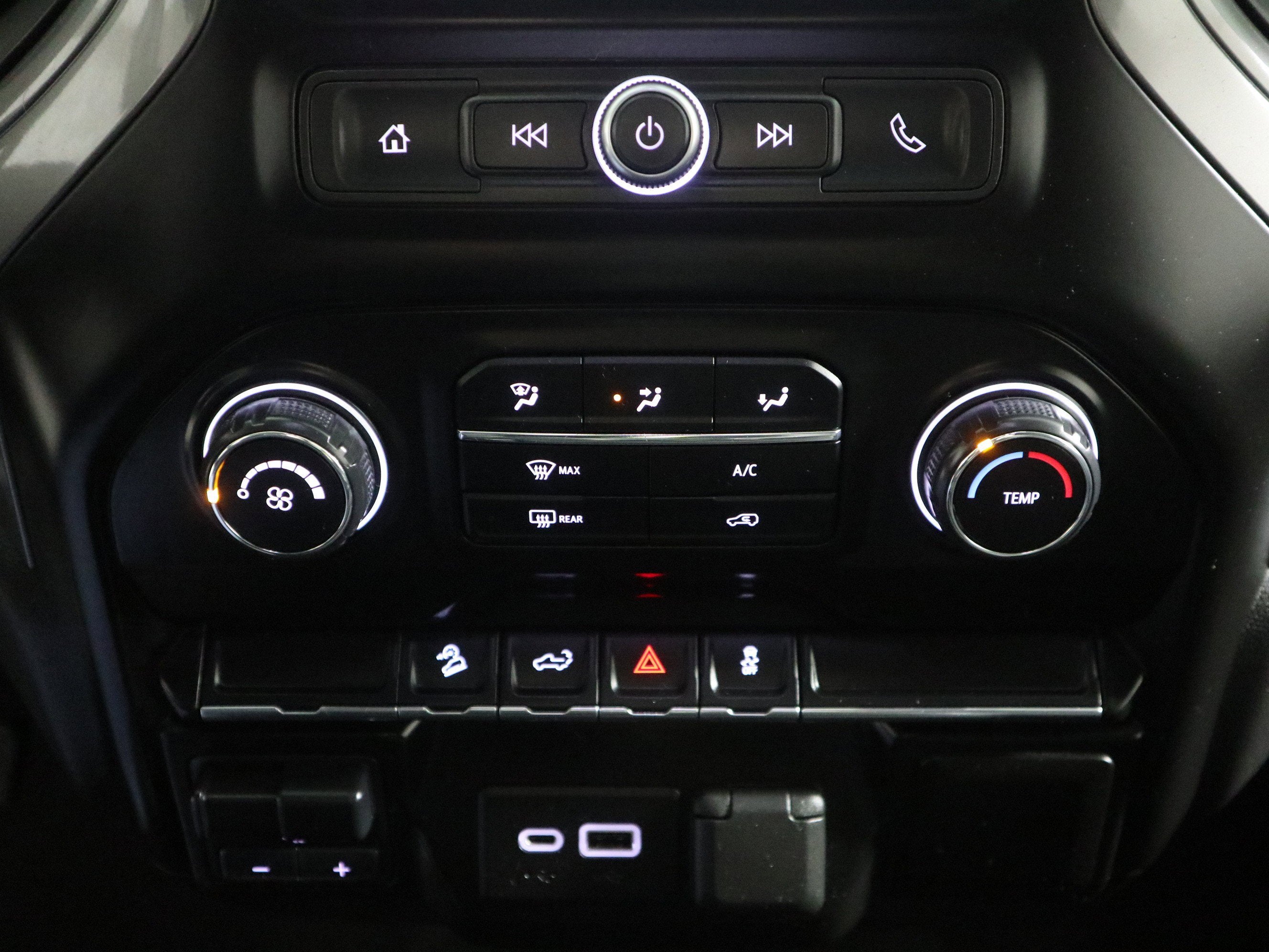 2021 Chevrolet Silverado 1500 Custom Trail Boss Crew Cab 4WD