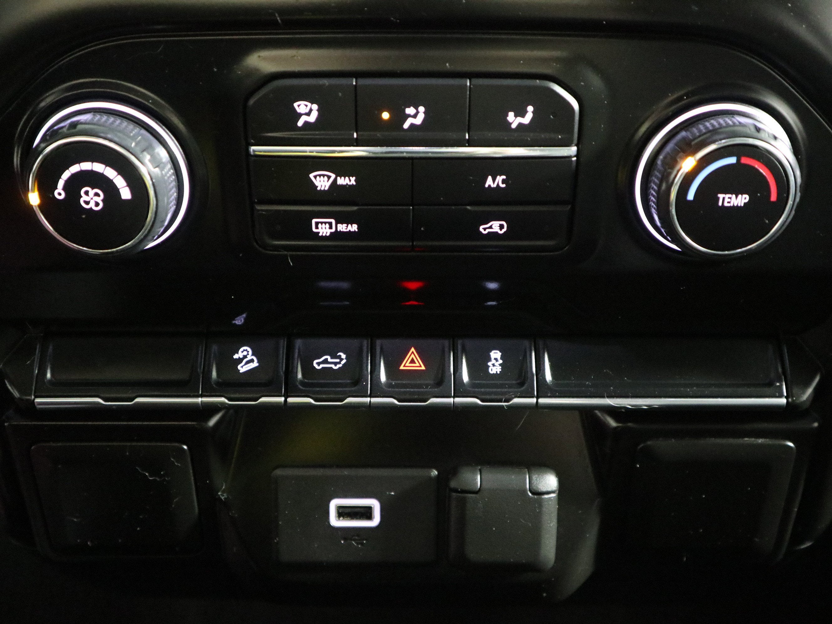 2020 Chevrolet Silverado 1500 Custom Trail Boss Crew Cab 4WD