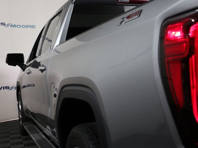 2023 GMC Sierra 1500 SLT Crew Cab 4WD