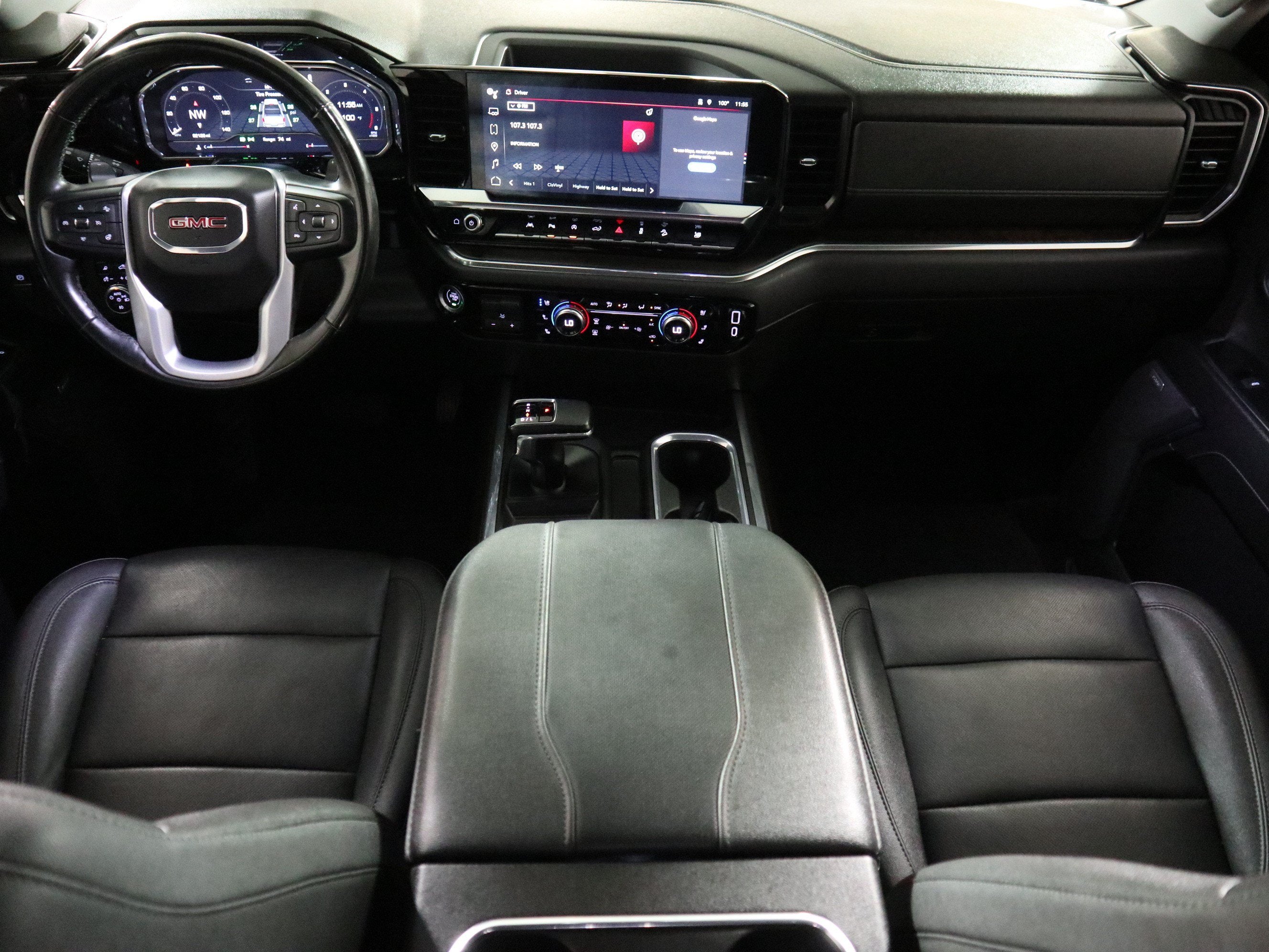 2023 GMC Sierra 1500 SLT Crew Cab 4WD