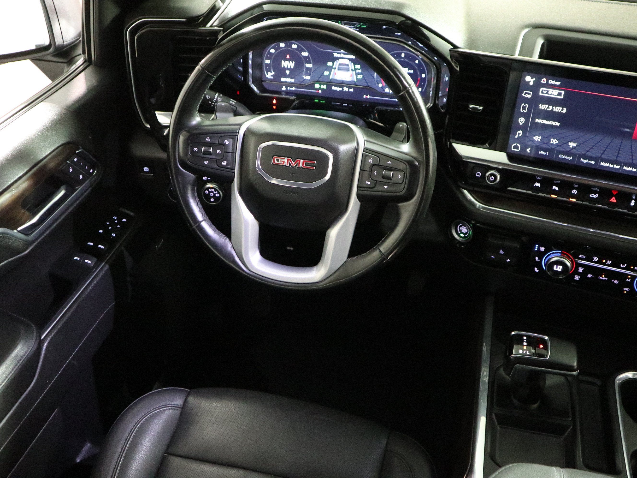 2023 GMC Sierra 1500 SLT Crew Cab 4WD