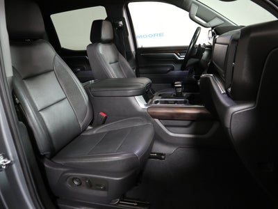 2023 GMC Sierra 1500 SLT Crew Cab 4WD