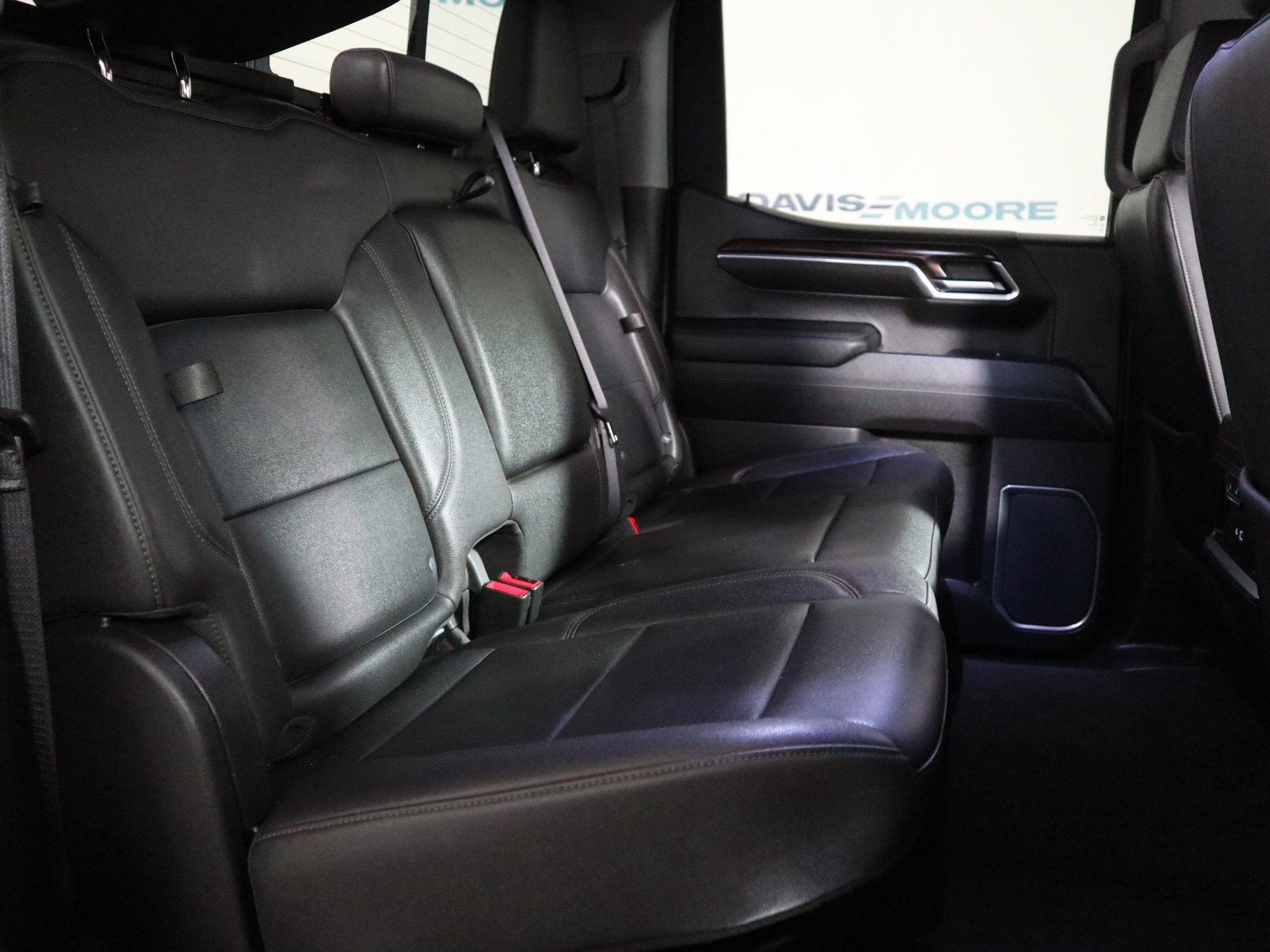 2023 GMC Sierra 1500 SLT Crew Cab 4WD