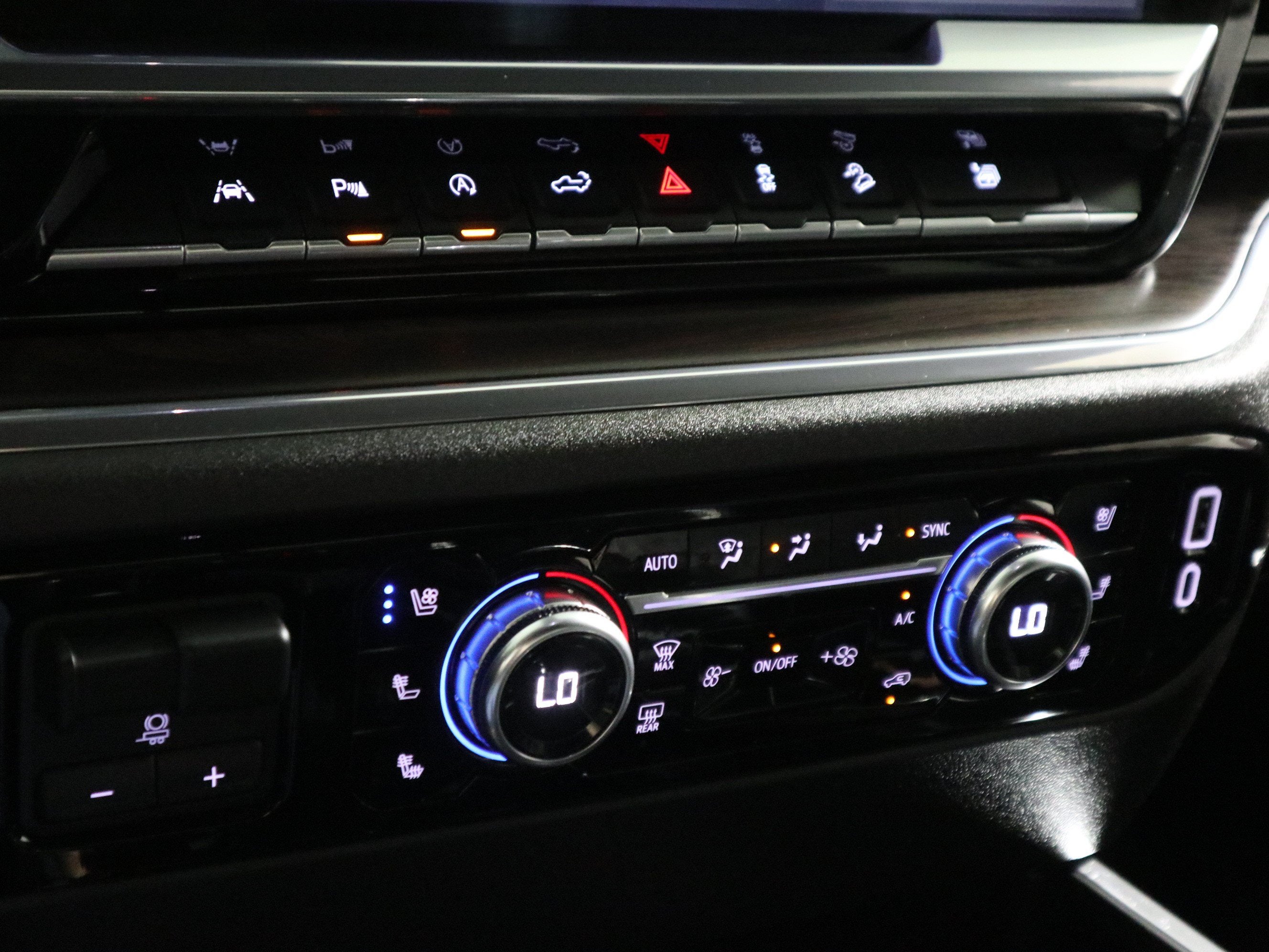 2023 GMC Sierra 1500 SLT Crew Cab 4WD