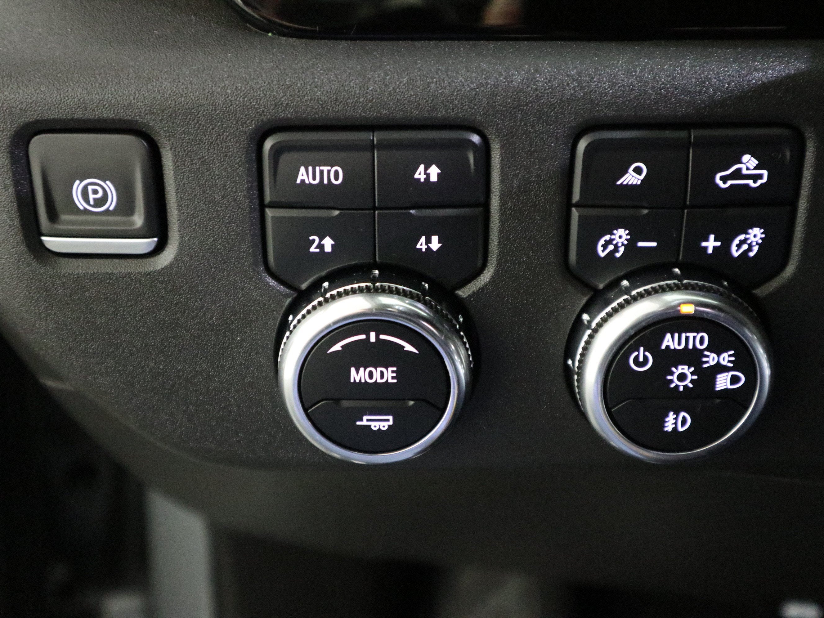 2023 GMC Sierra 1500 SLT Crew Cab 4WD