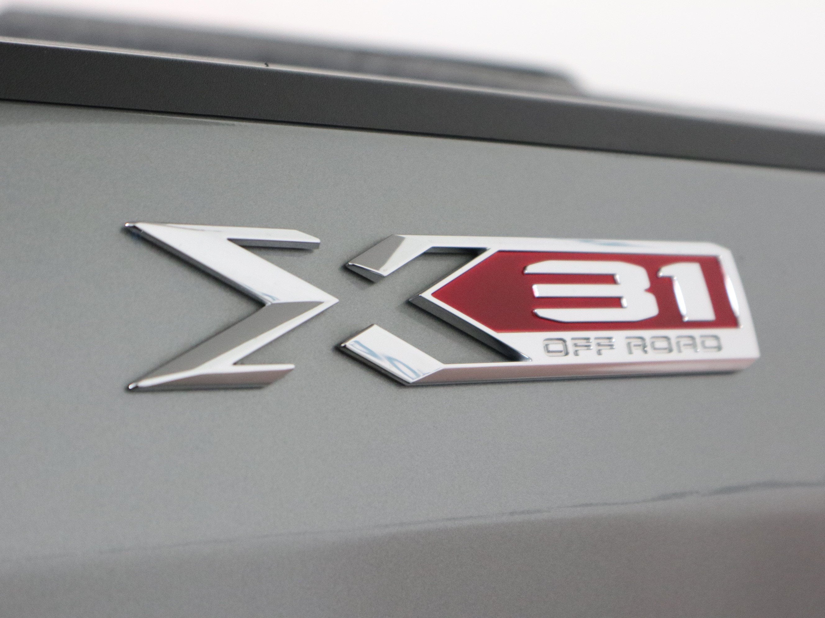 2023 GMC Sierra 1500 SLT Crew Cab 4WD