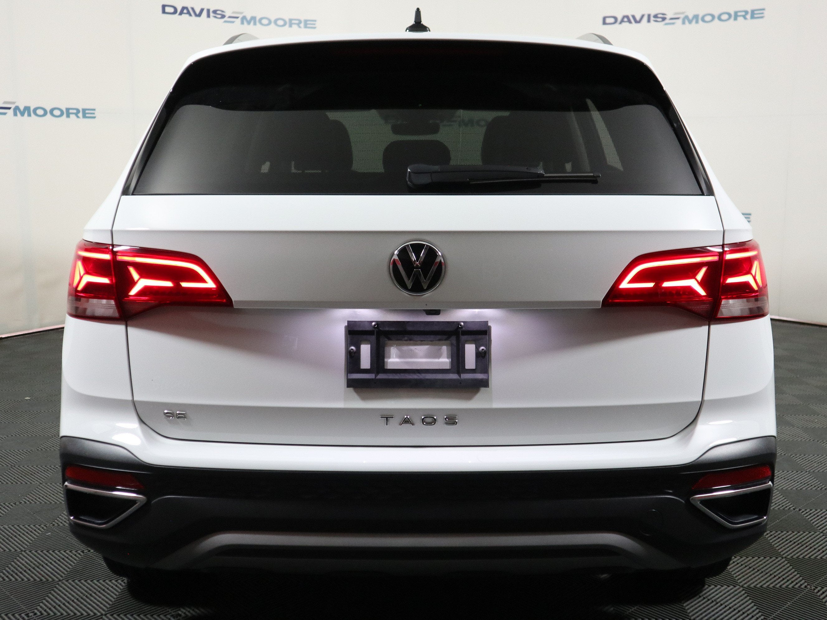 2023 Volkswagen Taos SE
