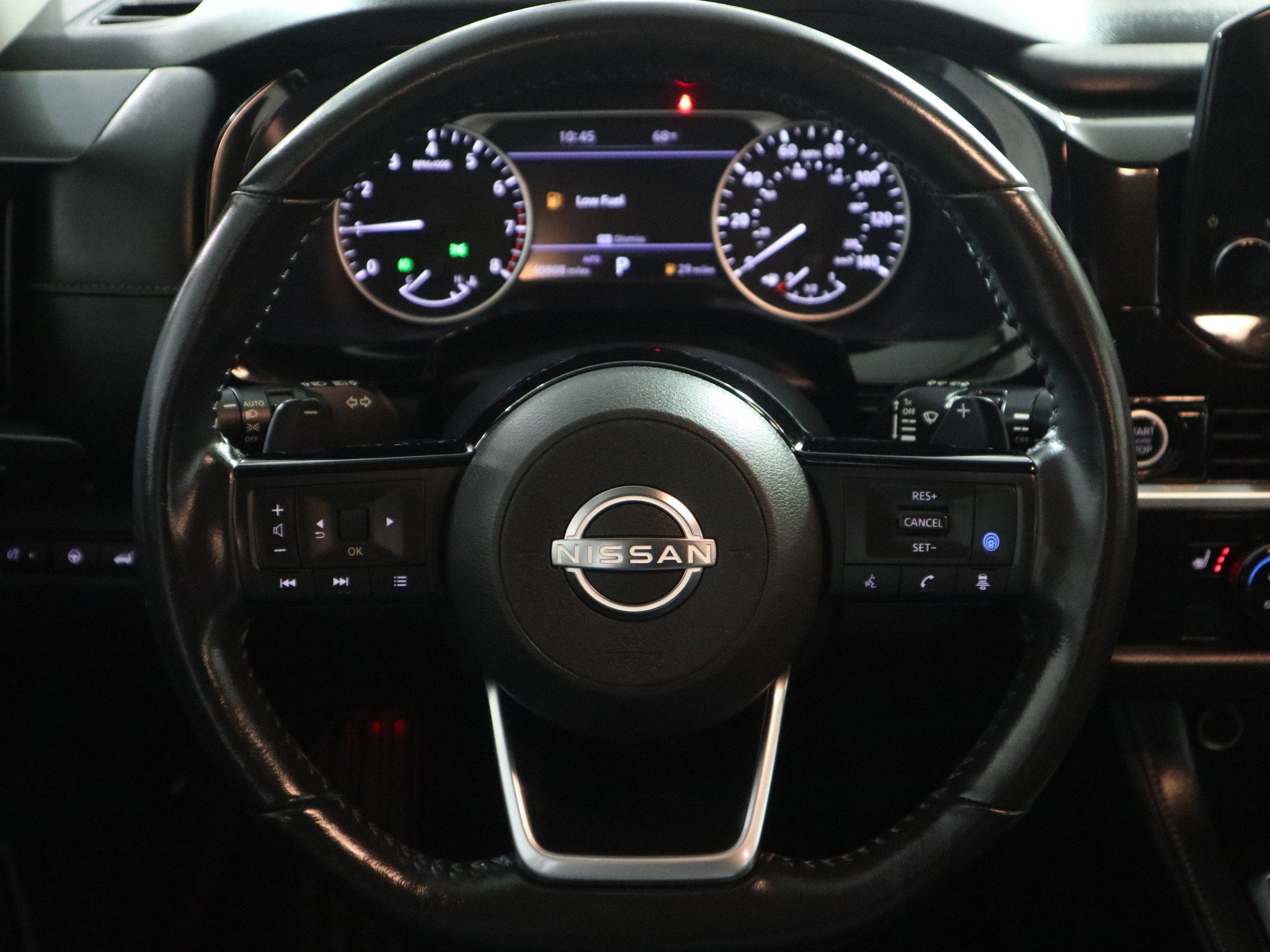 2022 Nissan Pathfinder SL 4WD